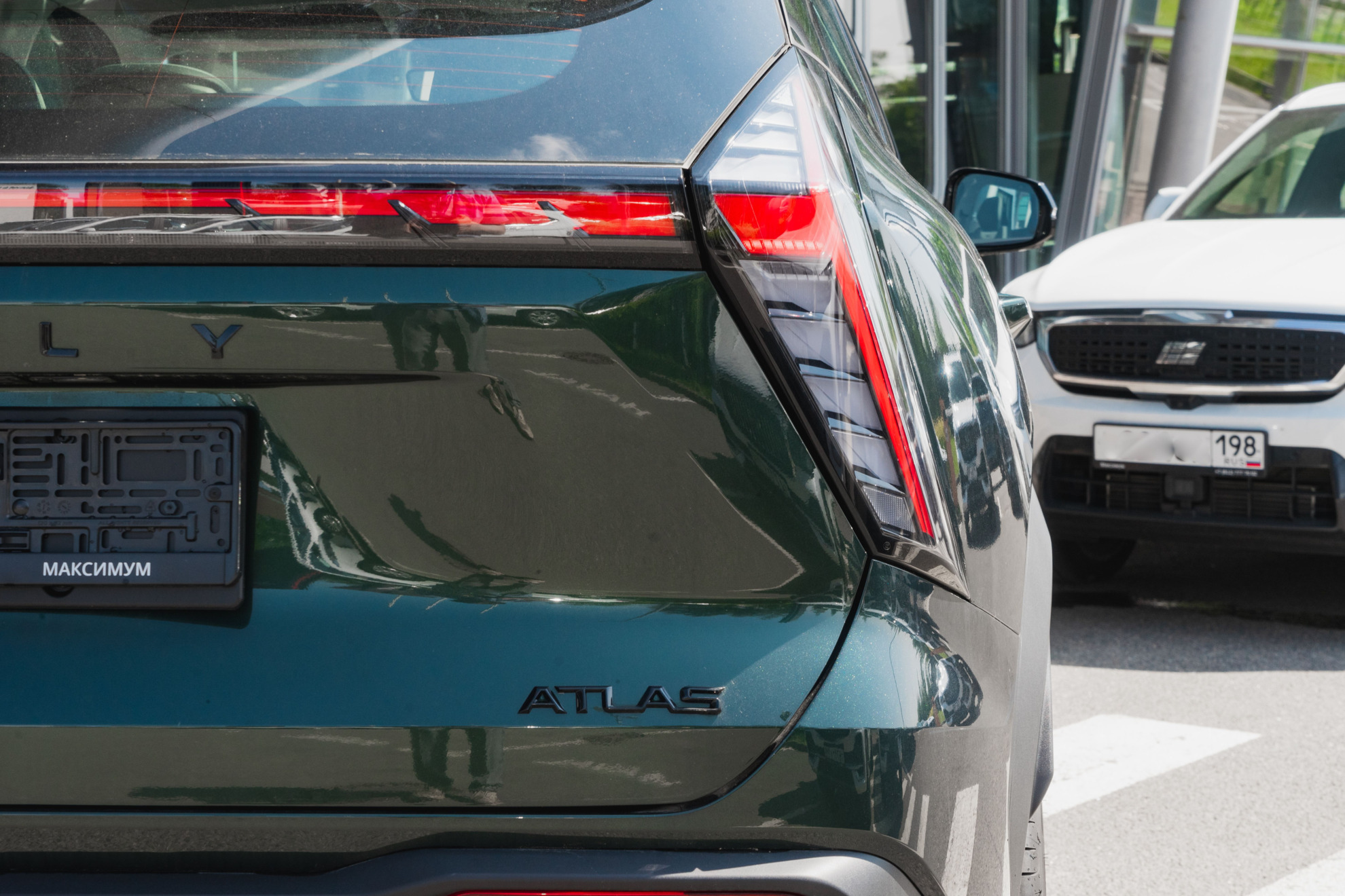 Geely Atlas II, Racing Green / Зеленый металлик, 2658990 рублей, вид 11
