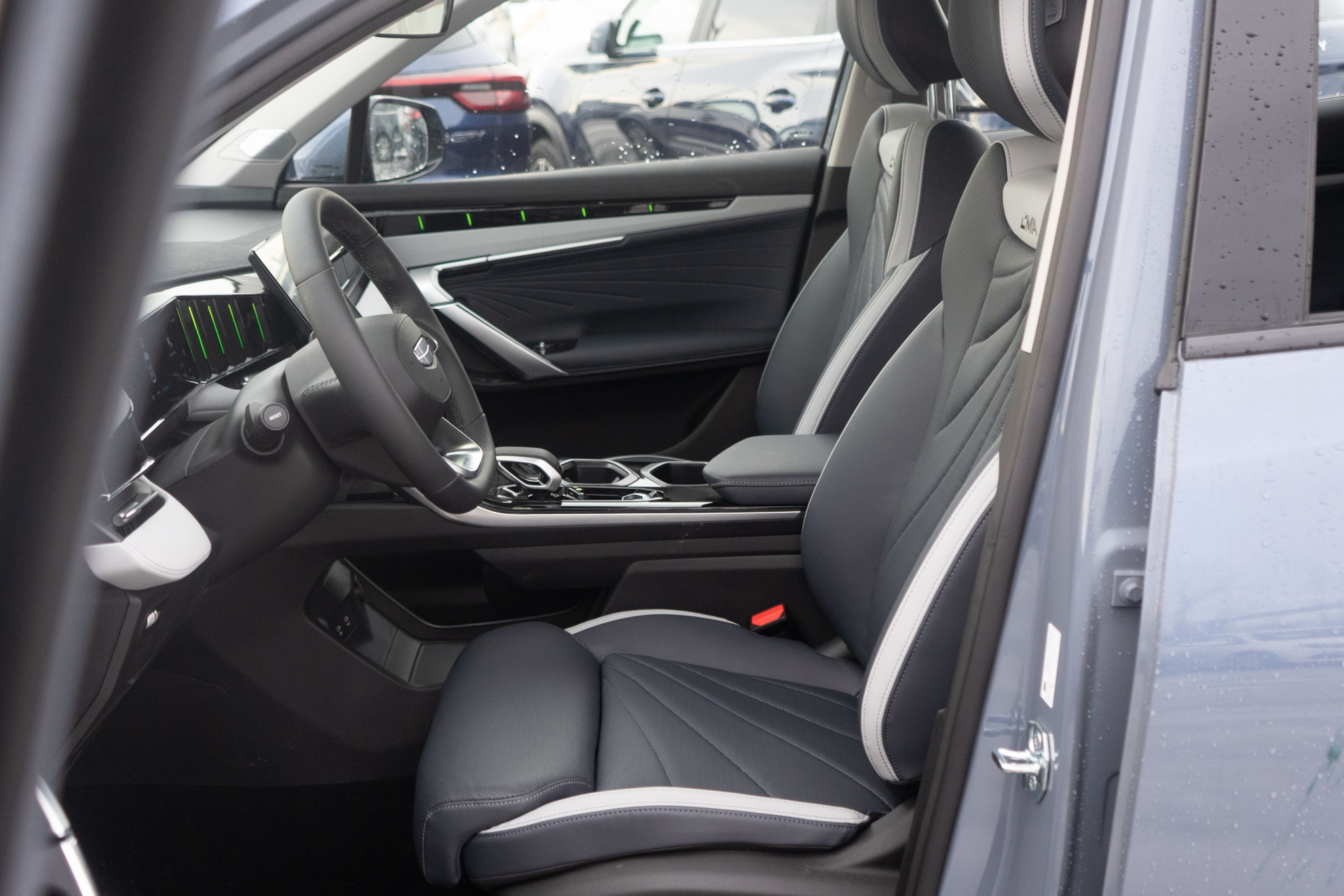 Geely Atlas II, Orion Silver / Серебристый металлик, 3649000 рублей, вид 17
