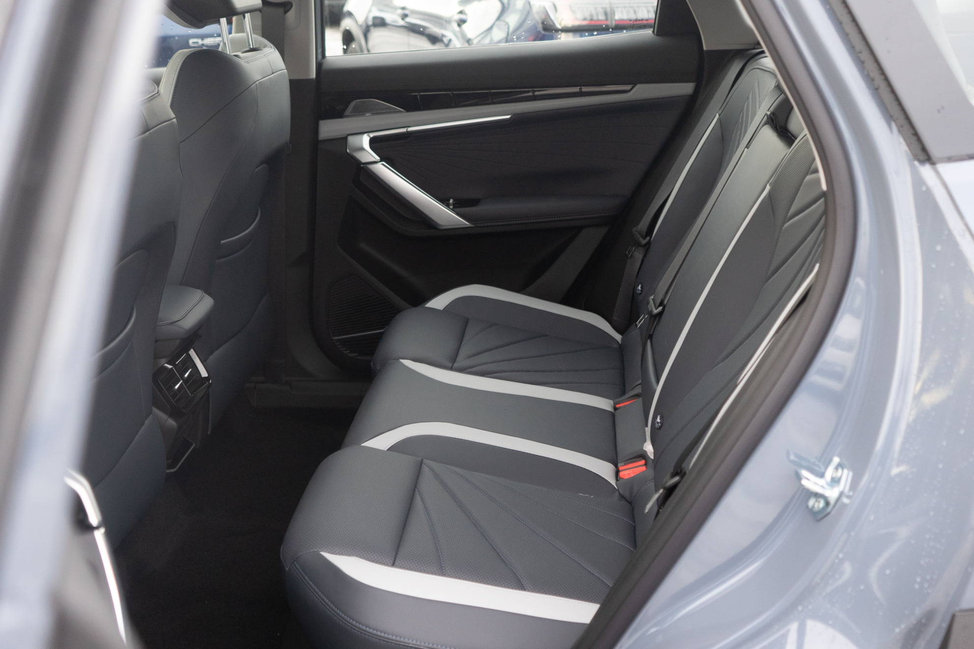 Geely Atlas II, Orion Silver / Серебристый металлик, 3649000 рублей, вид 20
