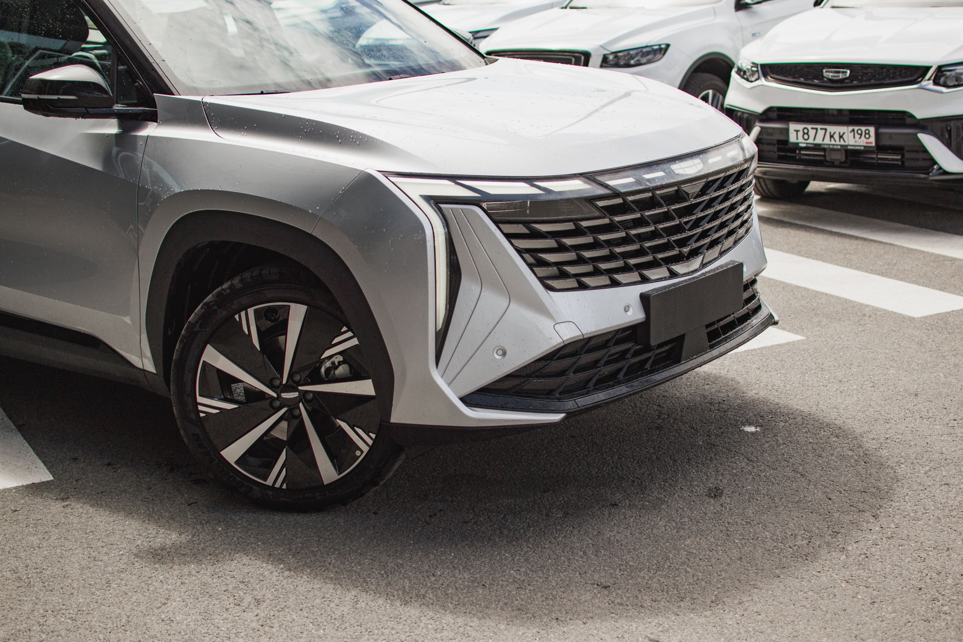 Geely Atlas II, Orion Silver / Серебристый металлик, 2999990 рублей, вид 6
