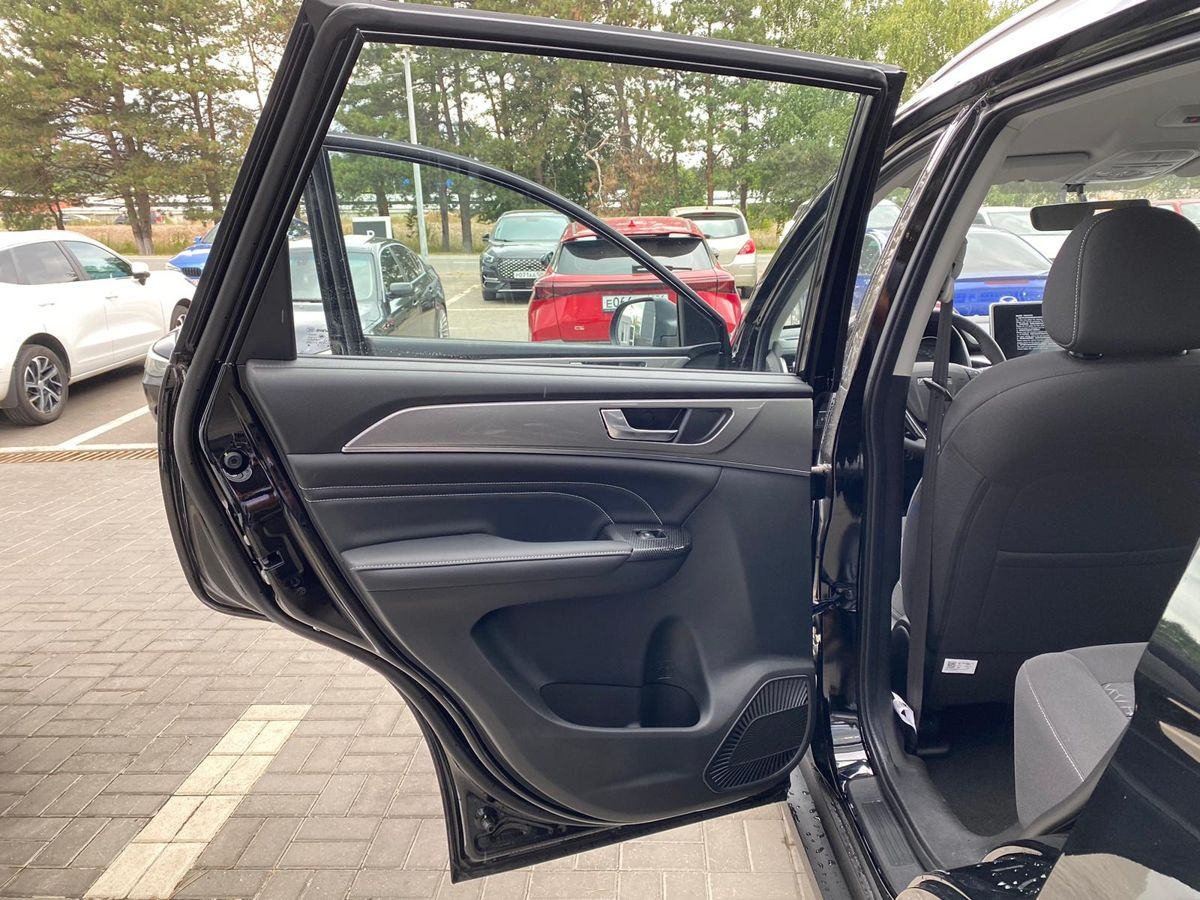 Haval M6 I, Черный, 2199000 рублей, вид 11