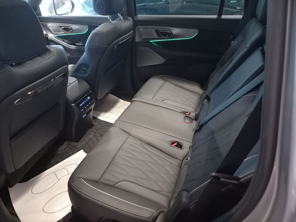 GAC GS8 II Рестайлинг, Серебристый, 4939000 рублей, вид 18