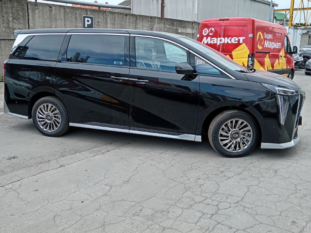 GAC M8 II, Черный, 6449999 рублей, вид 5