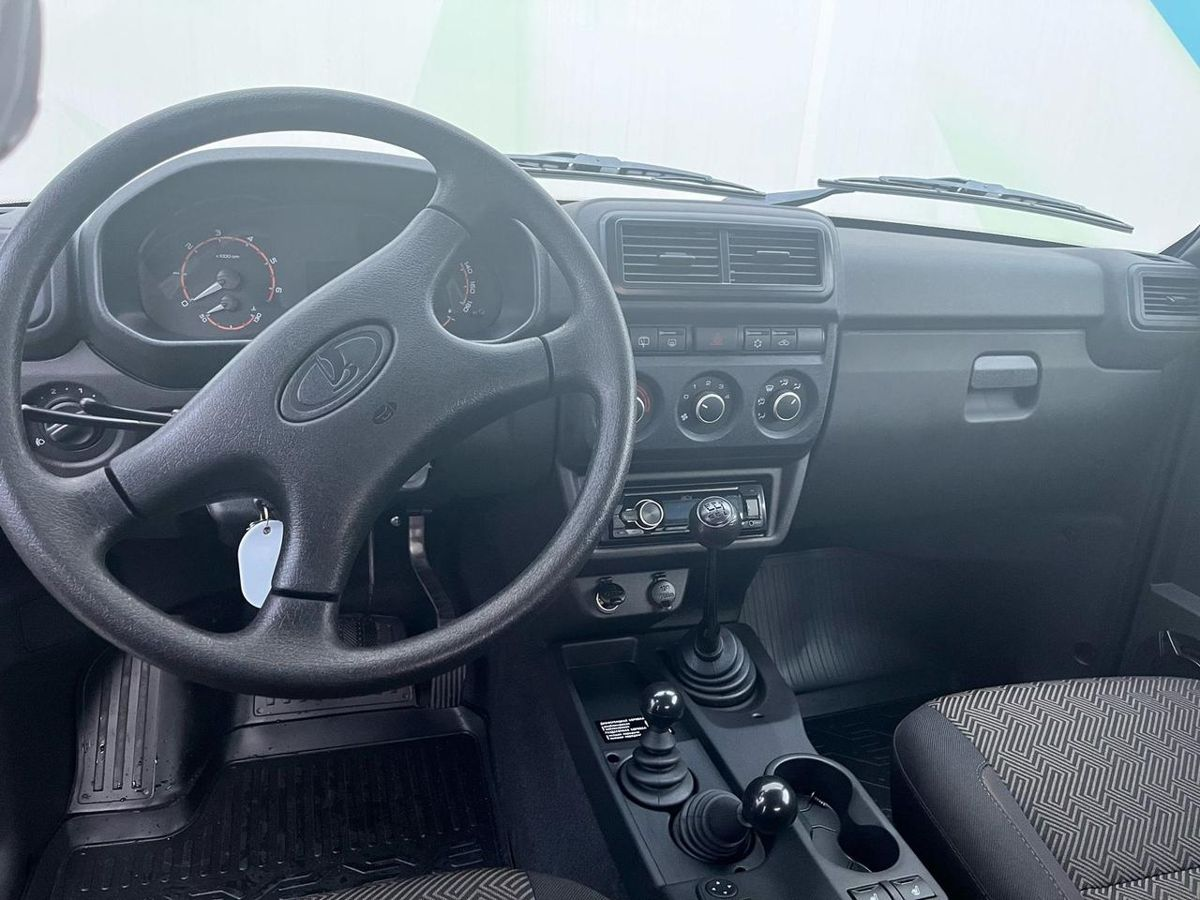 LADA Niva Legend I, Серебристый "Платина" металлик, 1041242 рублей, вид 9
