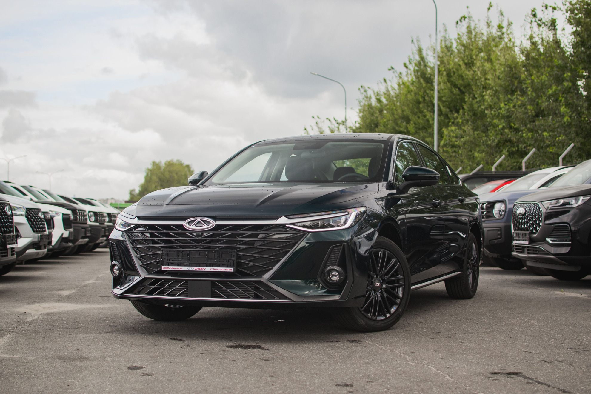 Chery Arrizo 8 I, Глубокий зеленый, 2416350 рублей, вид 2