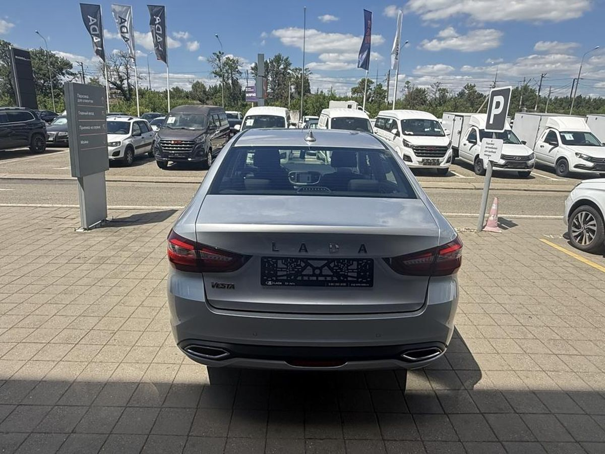 LADA Vesta I Рестайлинг (NG), Серебристый "Платина" металлик, 1730000 рублей, вид 5