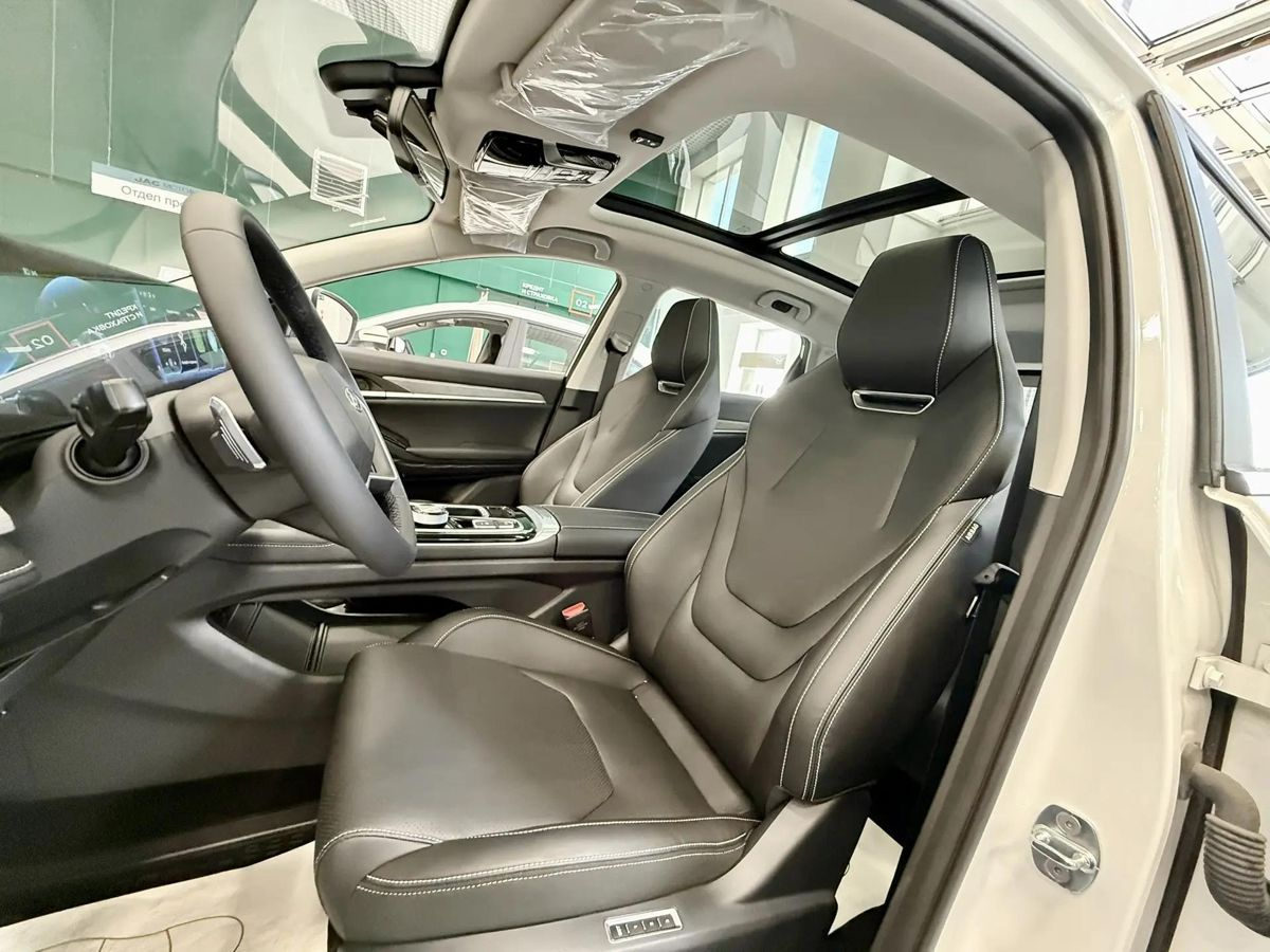 JAC JS6 I, Белый глянец, 2250000 рублей, вид 8