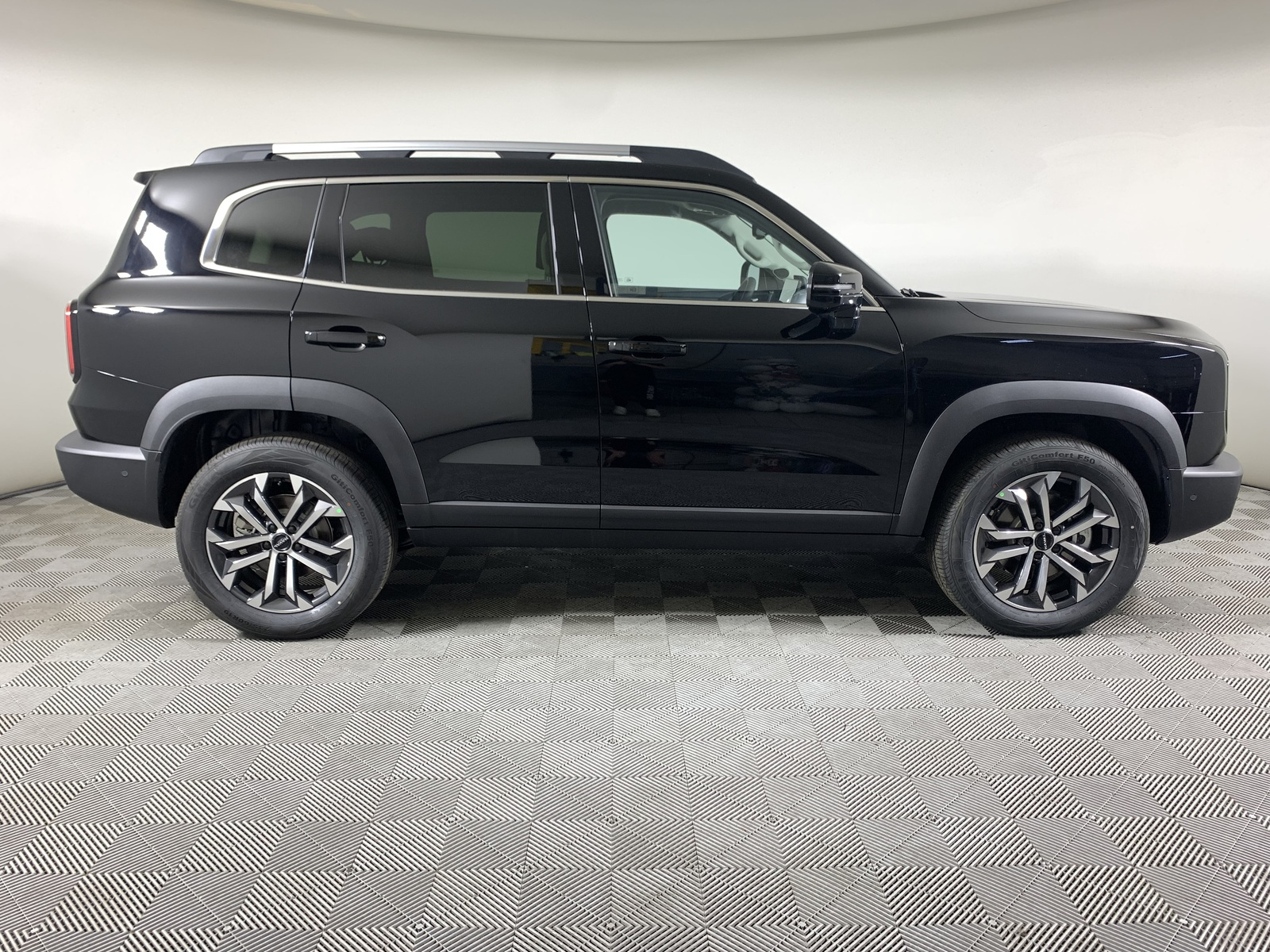 Haval Dargo I Рестайлинг, Галактический Черный, 3499000 рублей, вид 5