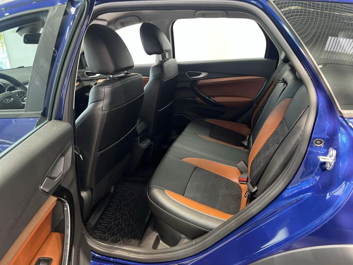 LADA Vesta SW Cross I Рестайлинг (NG), Синий "Капитан" металлик, 1567456 рублей, вид 3