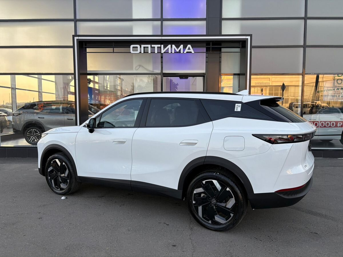 OMODA C7 I, Черный, 2590000 рублей, вид 3