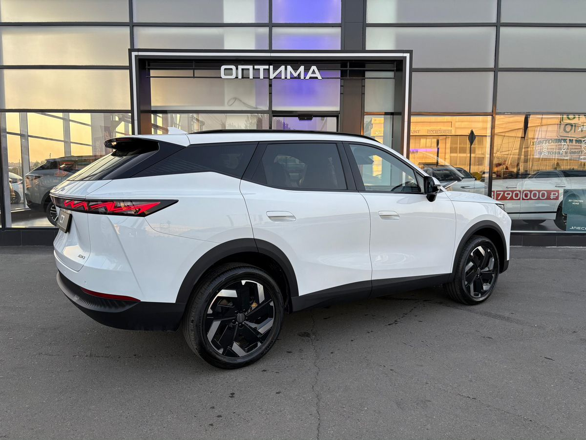 OMODA C7 I, Черный, 2590000 рублей, вид 5