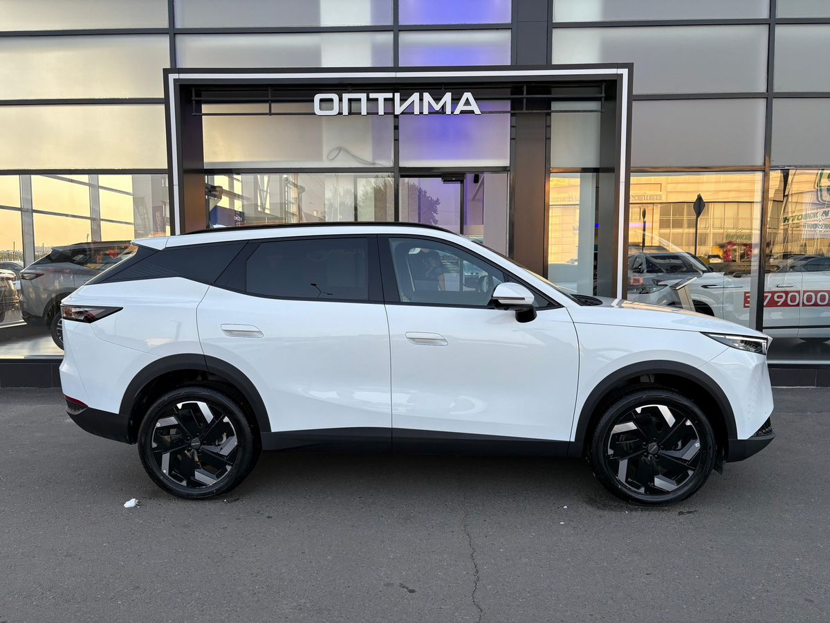 OMODA C7 I, Черный, 2590000 рублей, вид 6
