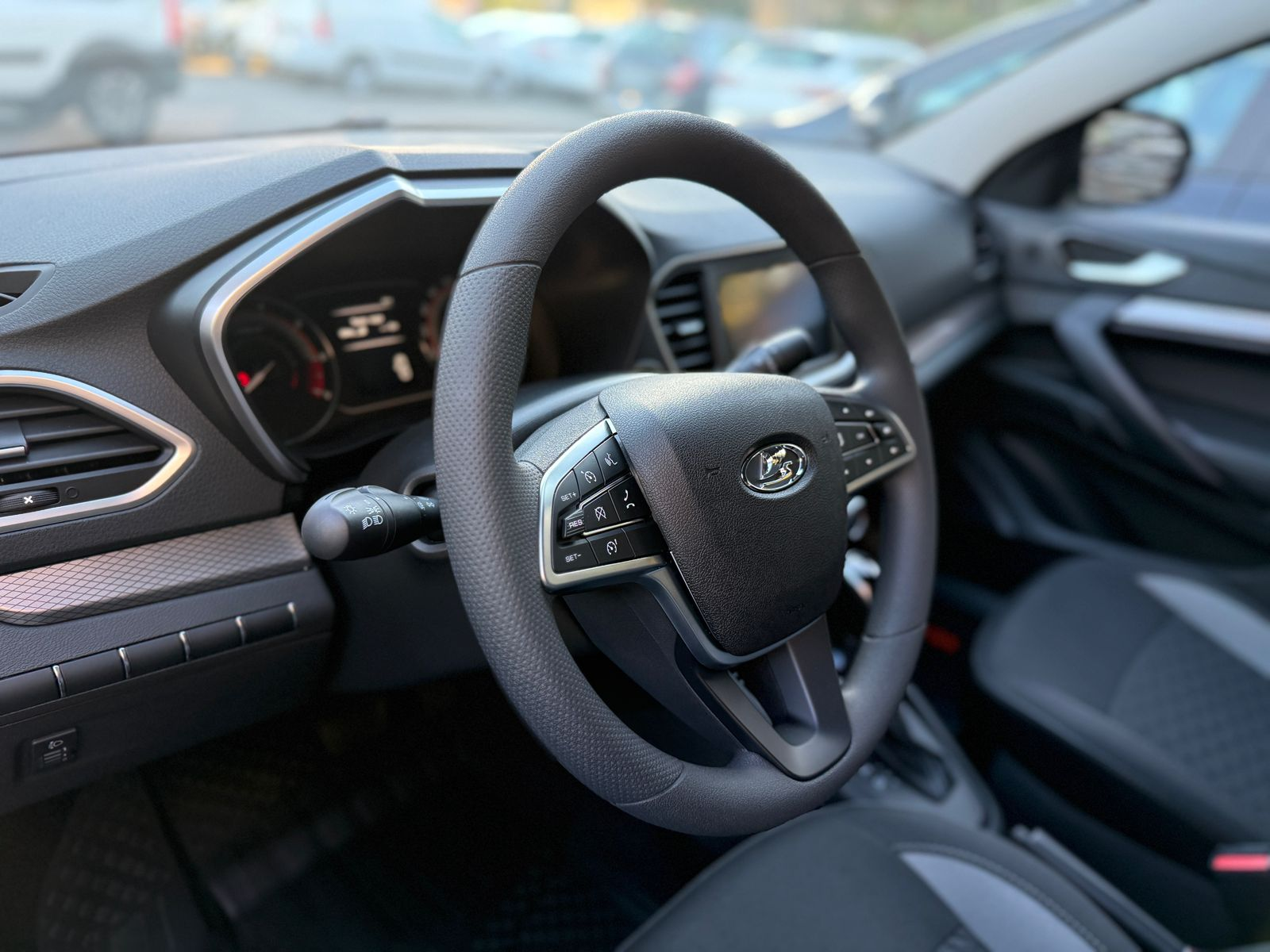 LADA Vesta I Рестайлинг (NG), Серебристо-темно-серый "Борнео" металлик, 1424500 рублей, вид 12