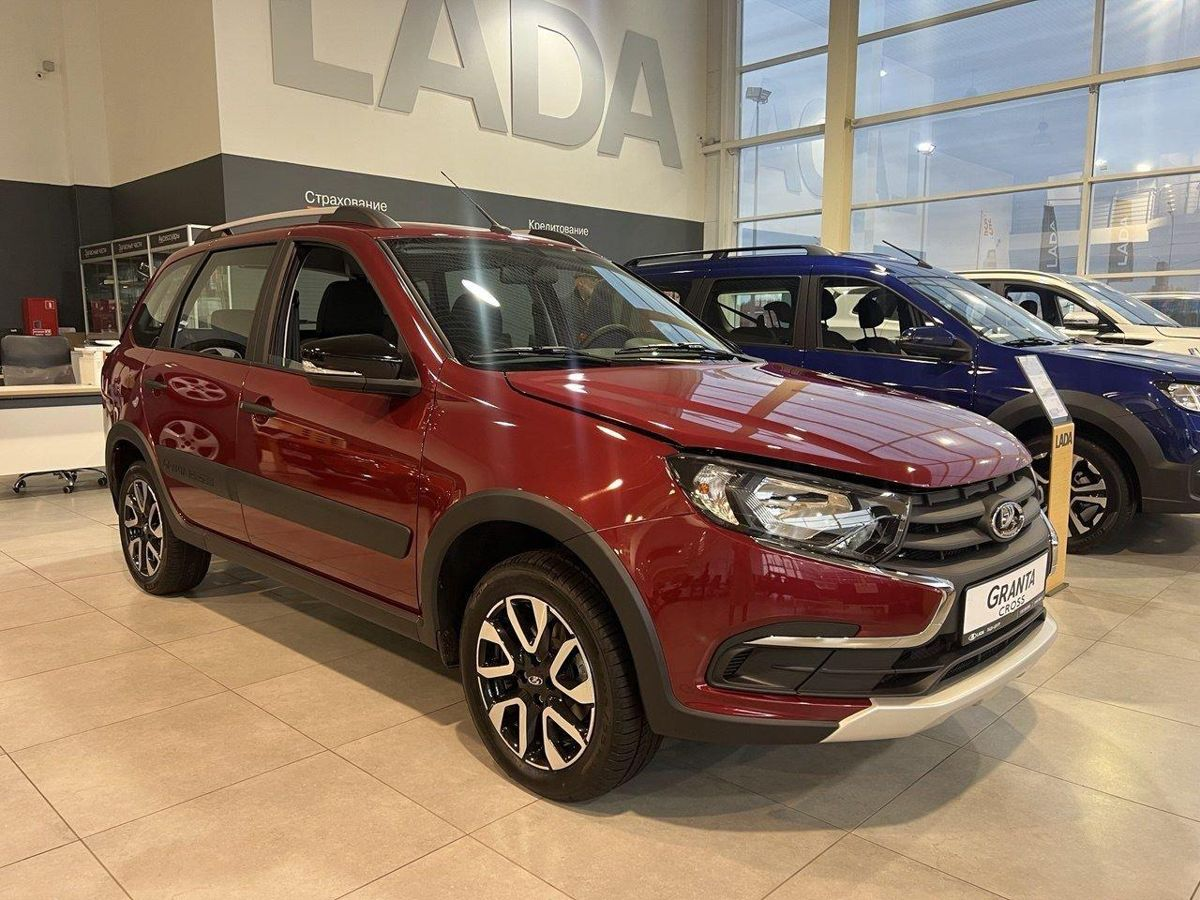 LADA Granta Cross I Рестайлинг, Бордовый "Фламенко" металлик, 916832 рублей, вид 3