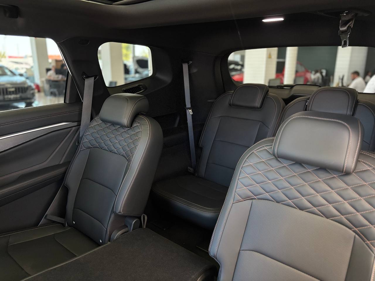 Geely Okavango I Рестайлинг, Crystal White / Белый, 3525990 рублей, вид 18