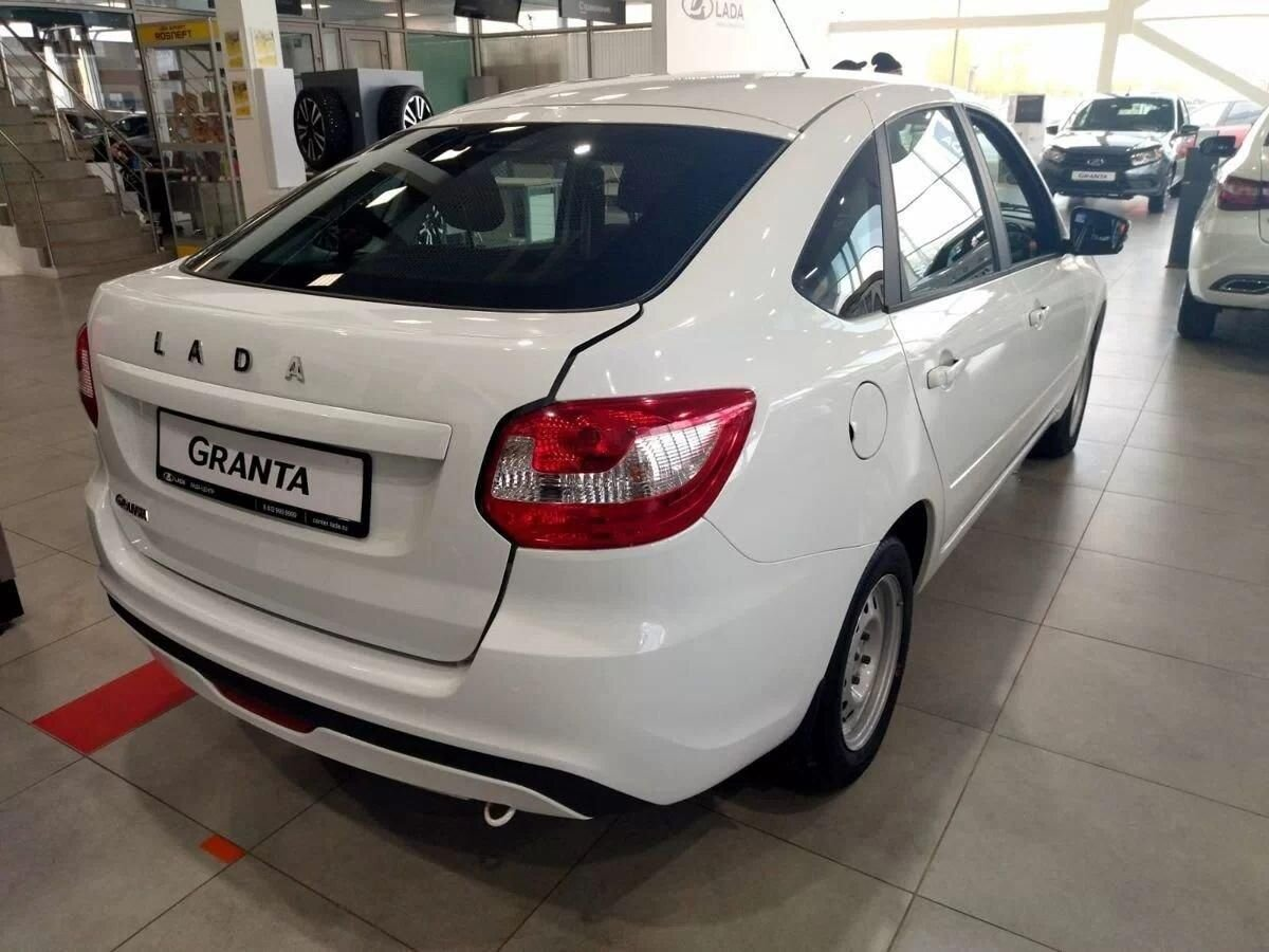 LADA Granta лифтбек I Рестайлинг, Белый "Ледниковый", 832880 рублей, вид 5