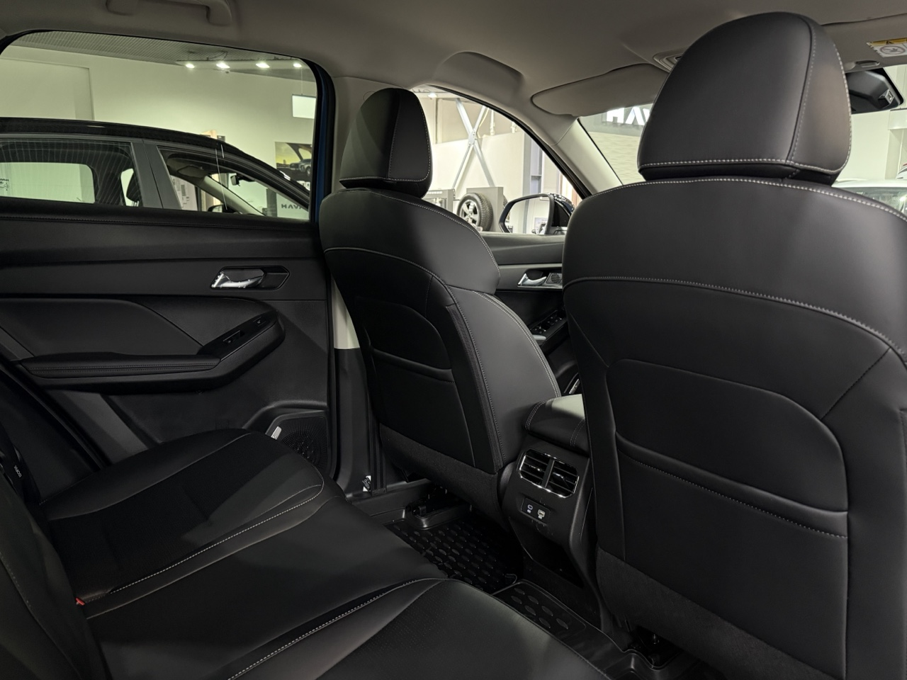 Haval Jolion I Рестайлинг, Небесный Топаз, 2148000 рублей, вид 12