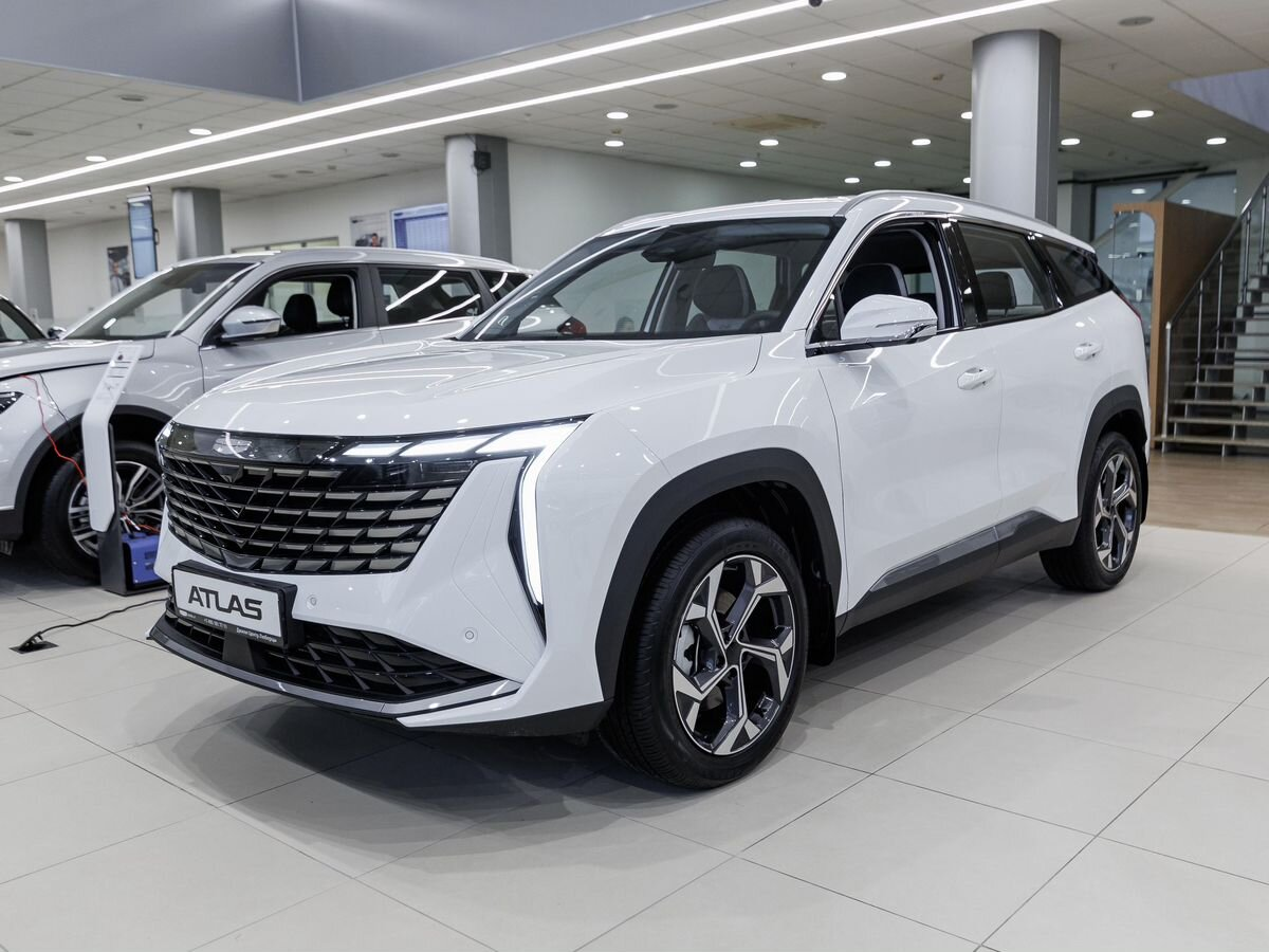 Geely Atlas II, Moonlight White / Белый, 2914990 рублей, вид 2