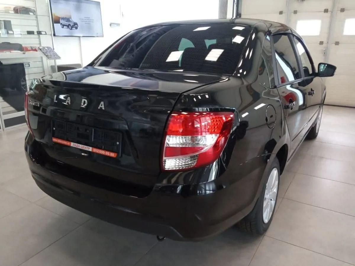 LADA Granta седан I Рестайлинг, Черный "Пантера", 809120 рублей, вид 3