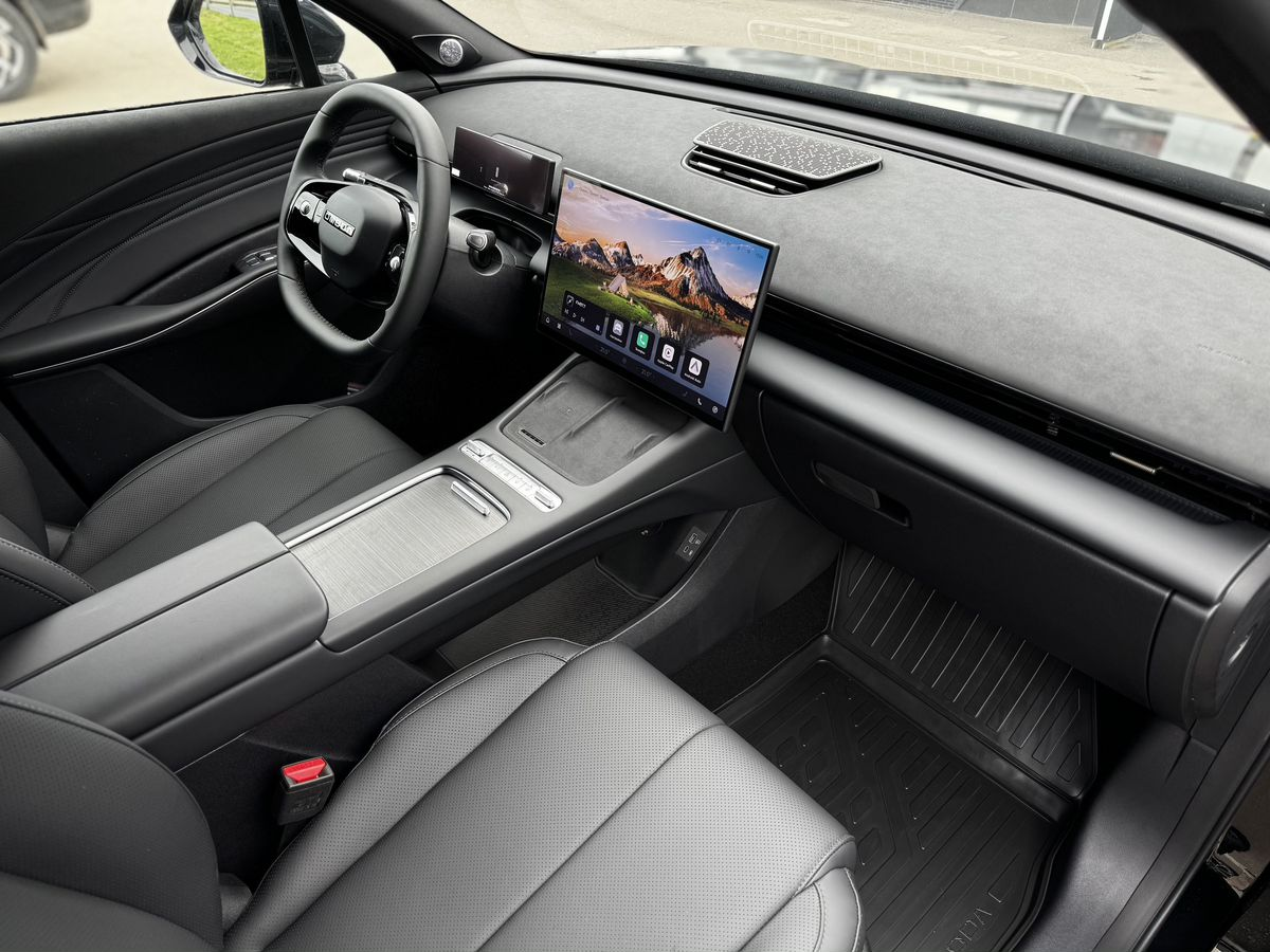 OMODA C7 I, Черный, 2390000 рублей, вид 15