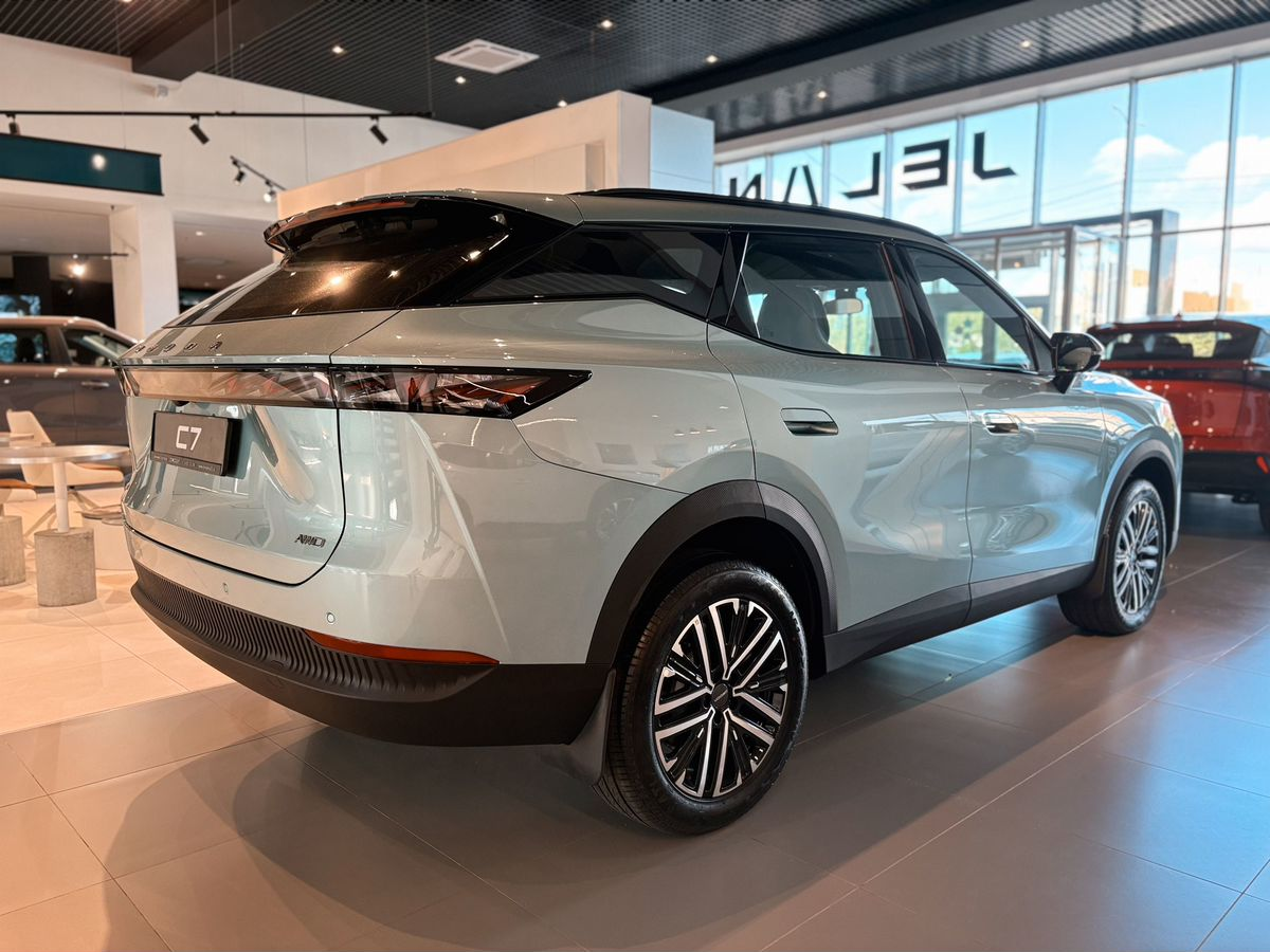 OMODA C7 I, Мятное облако, 3289000 рублей, вид 7