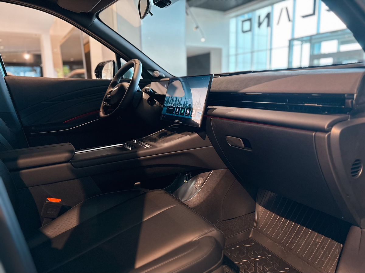OMODA C7 I, Мятное облако, 3289000 рублей, вид 12