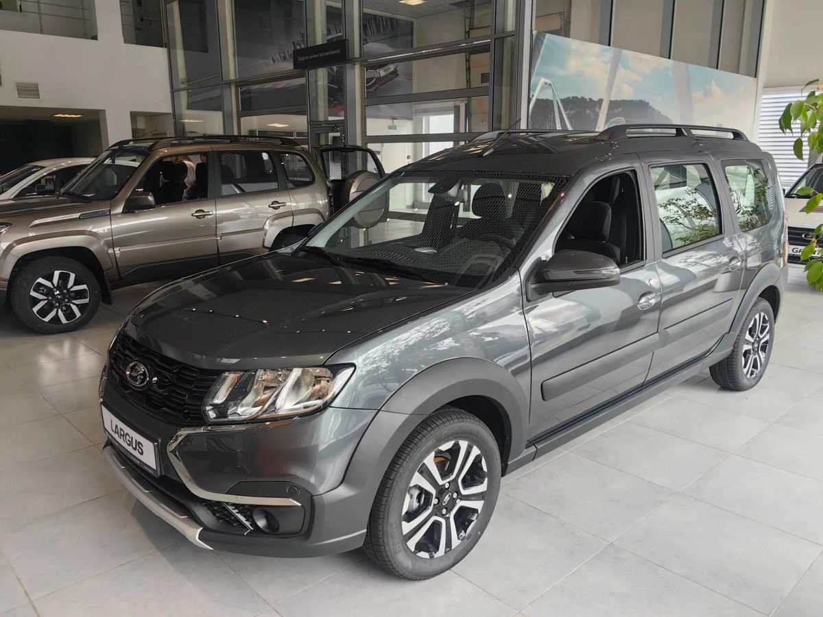 LADA Largus Cross I Рестайлинг, Серебристо-темно-серый "Борнео" металлик, 1402078 рублей, вид 2