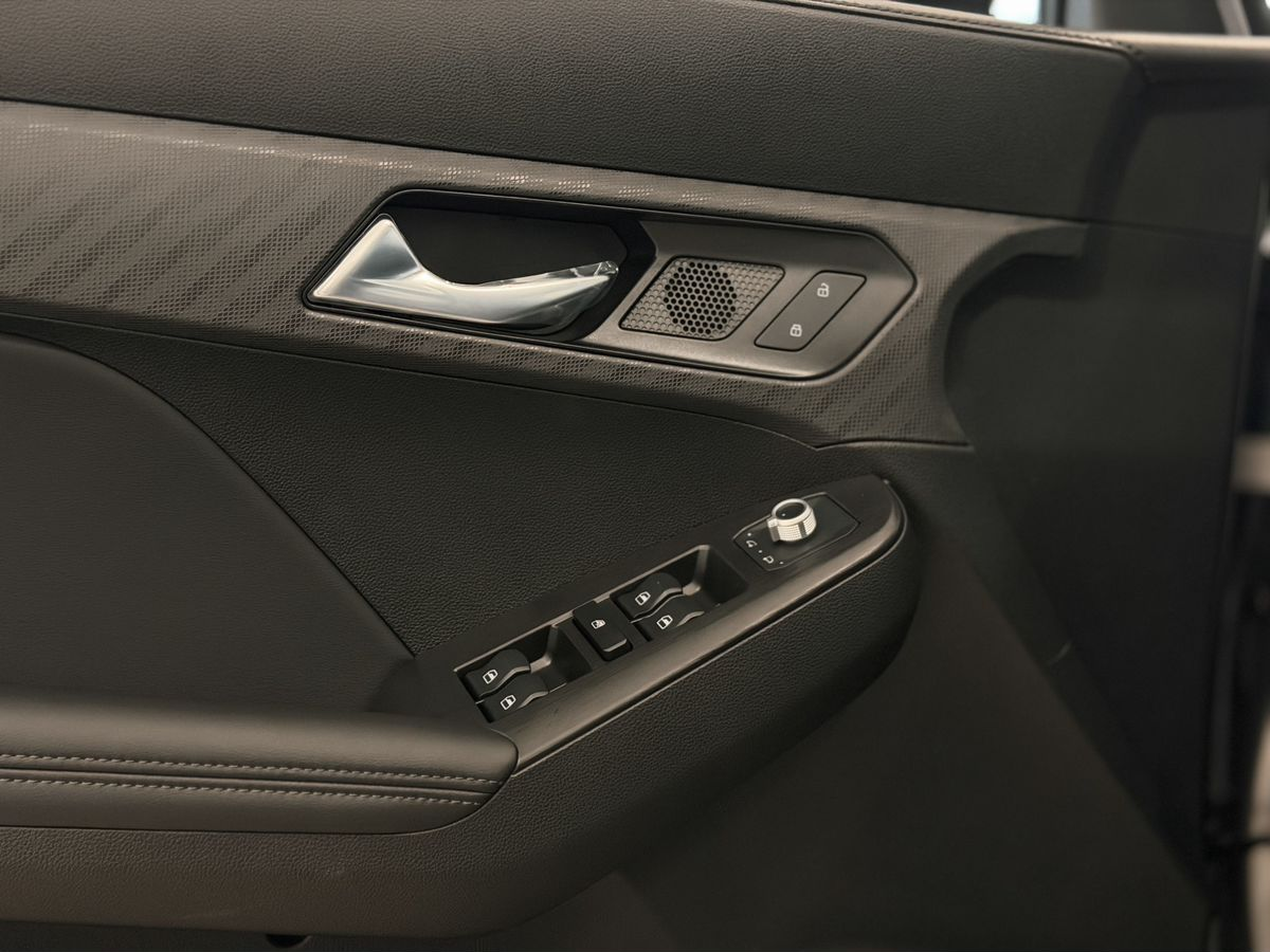 Haval Jolion I Рестайлинг, Дымчатый Жемчуг, 1599000 рублей, вид 18
