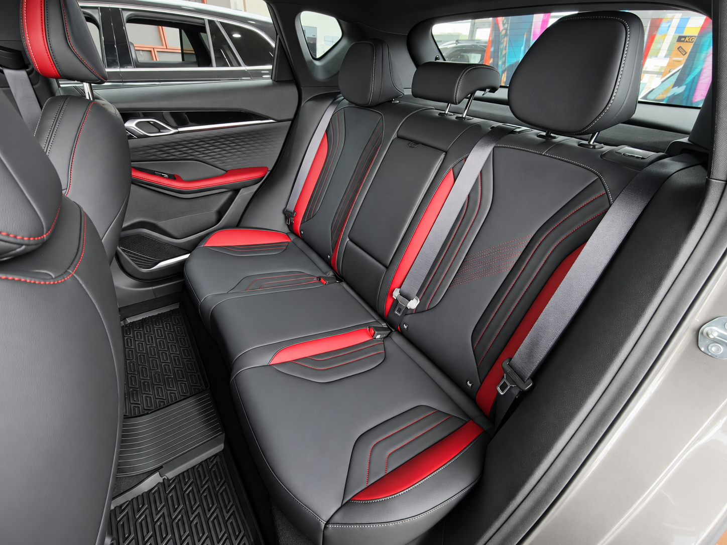 Geely Coolray I Рестайлинг 2, Unicorn Grey / Лиловый перламутр, 2949990 рублей, вид 8