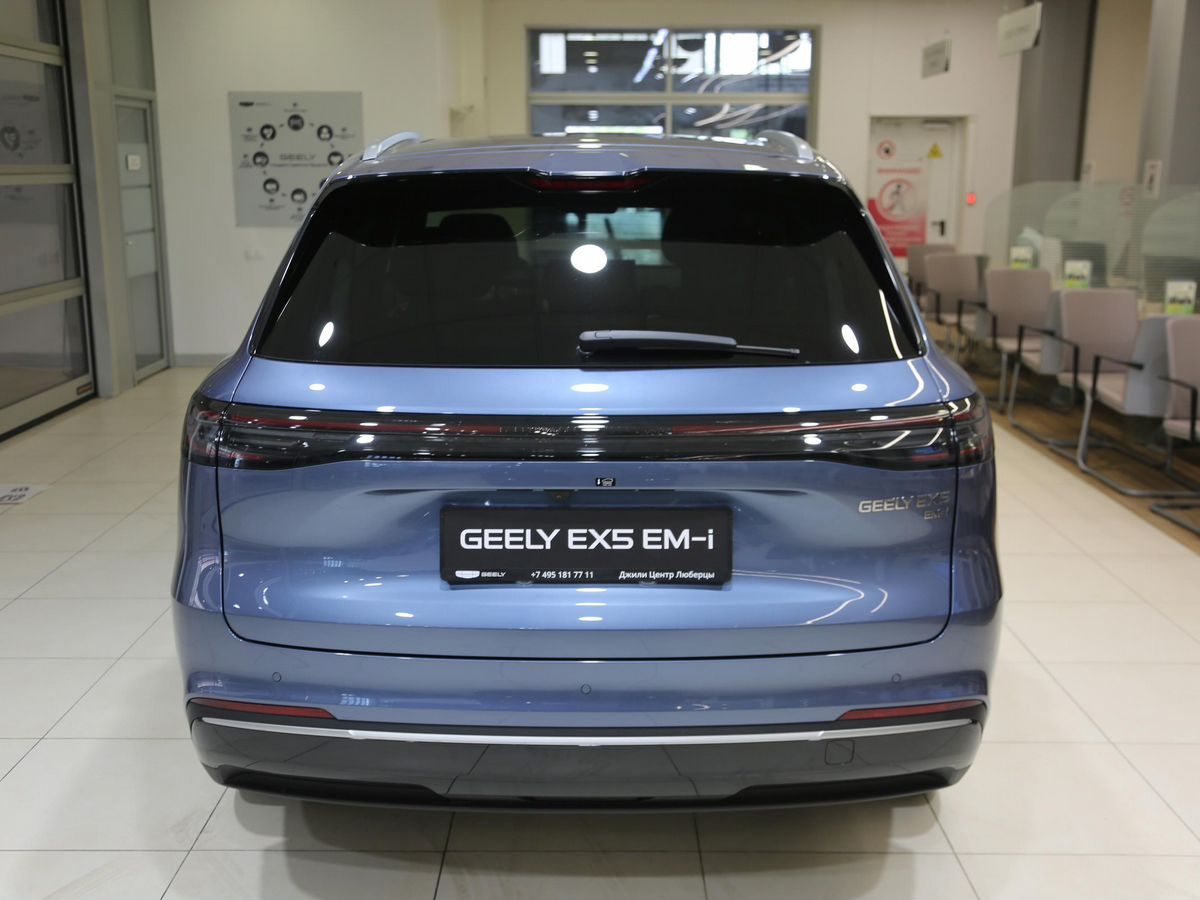 Geely EX5 Гибрид I, Indigo Blue / Синий металлик, 3229990 рублей, вид 6
