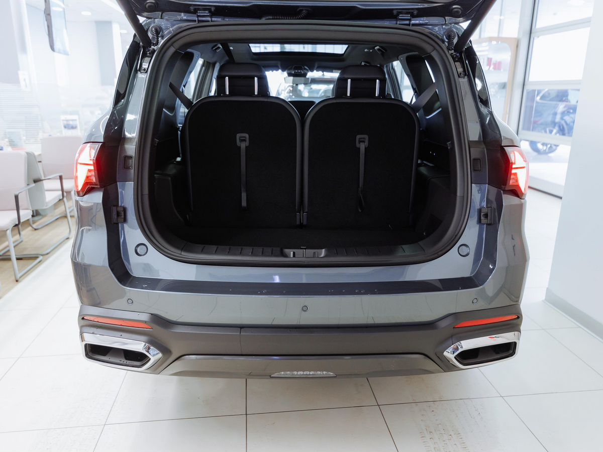 Geely Okavango I Рестайлинг, Basalt Grey / Серый металлик, 2826990 рублей, вид 6
