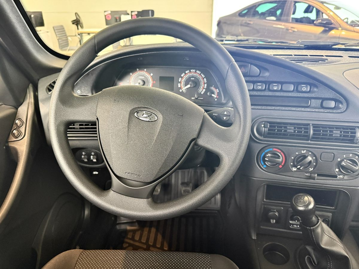 LADA Niva Travel I Рестайлинг, Черный "Пантера", 1278400 рублей, вид 12