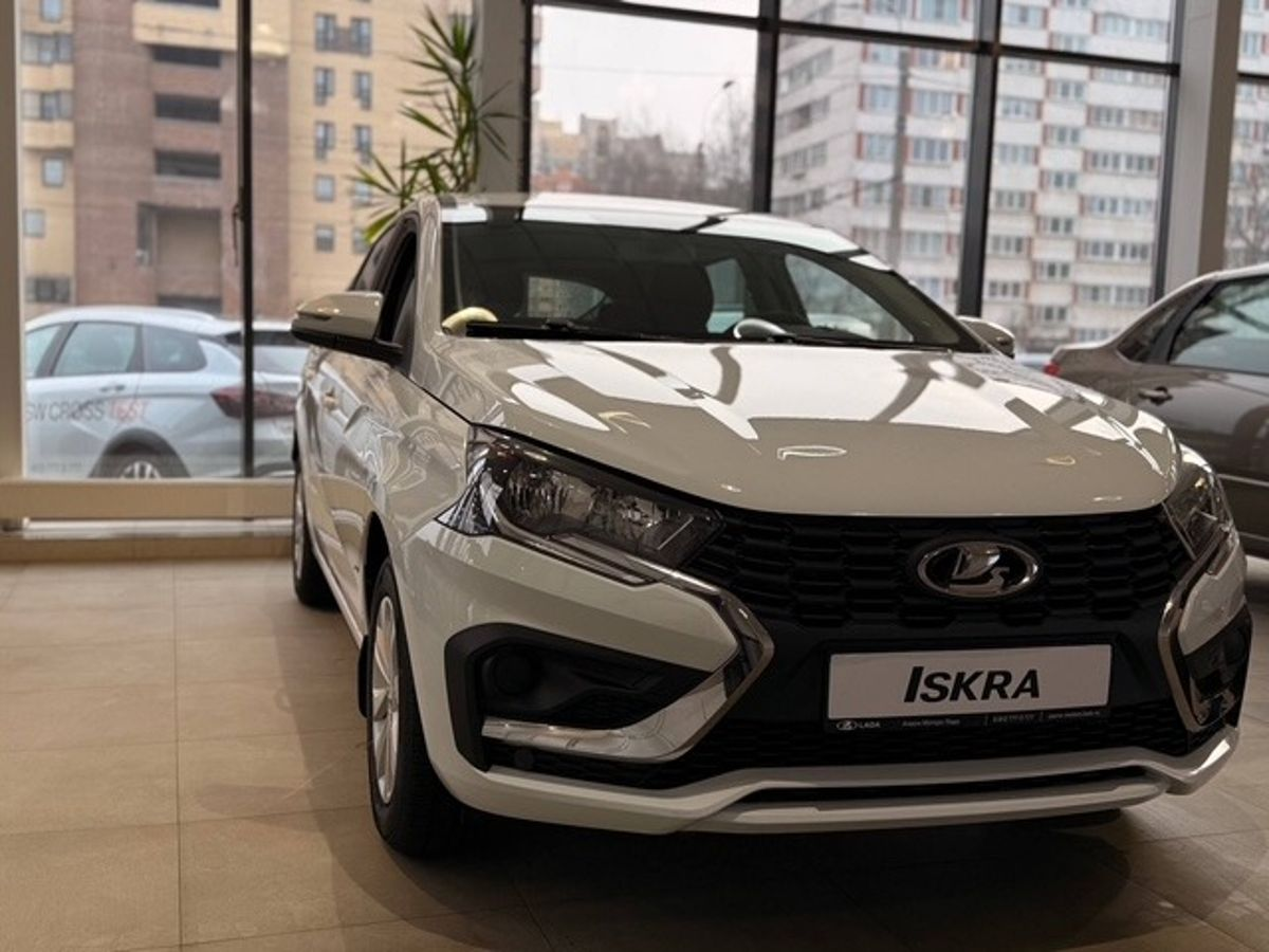 LADA Iskra I, Белый "Ледниковый", 954000 рублей, вид 4