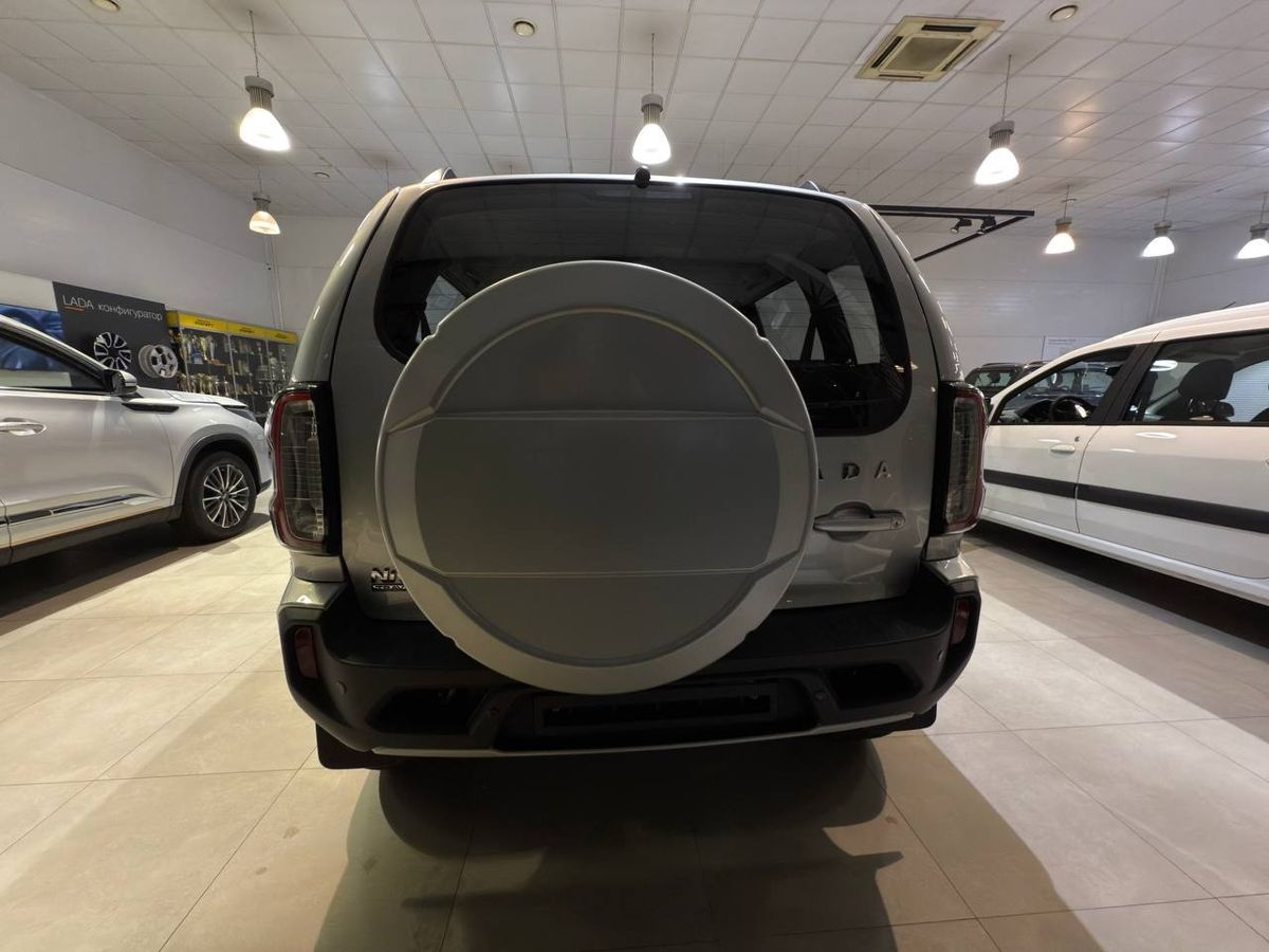 LADA Niva Travel I Рестайлинг, Серебристый "Платина" металлик, 1463200 рублей, вид 6