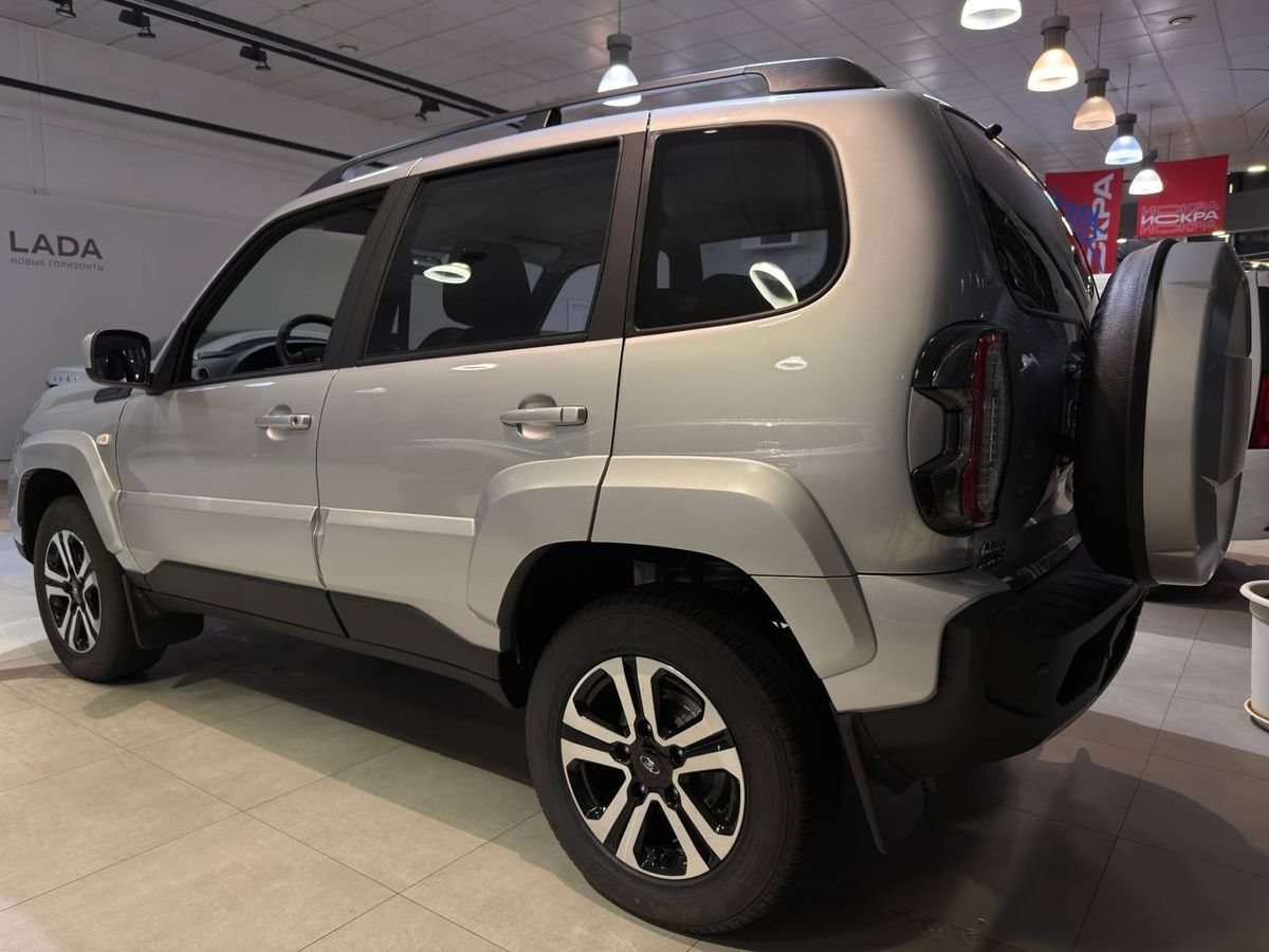 LADA Niva Travel I Рестайлинг, Серебристый "Платина" металлик, 1463200 рублей, вид 7