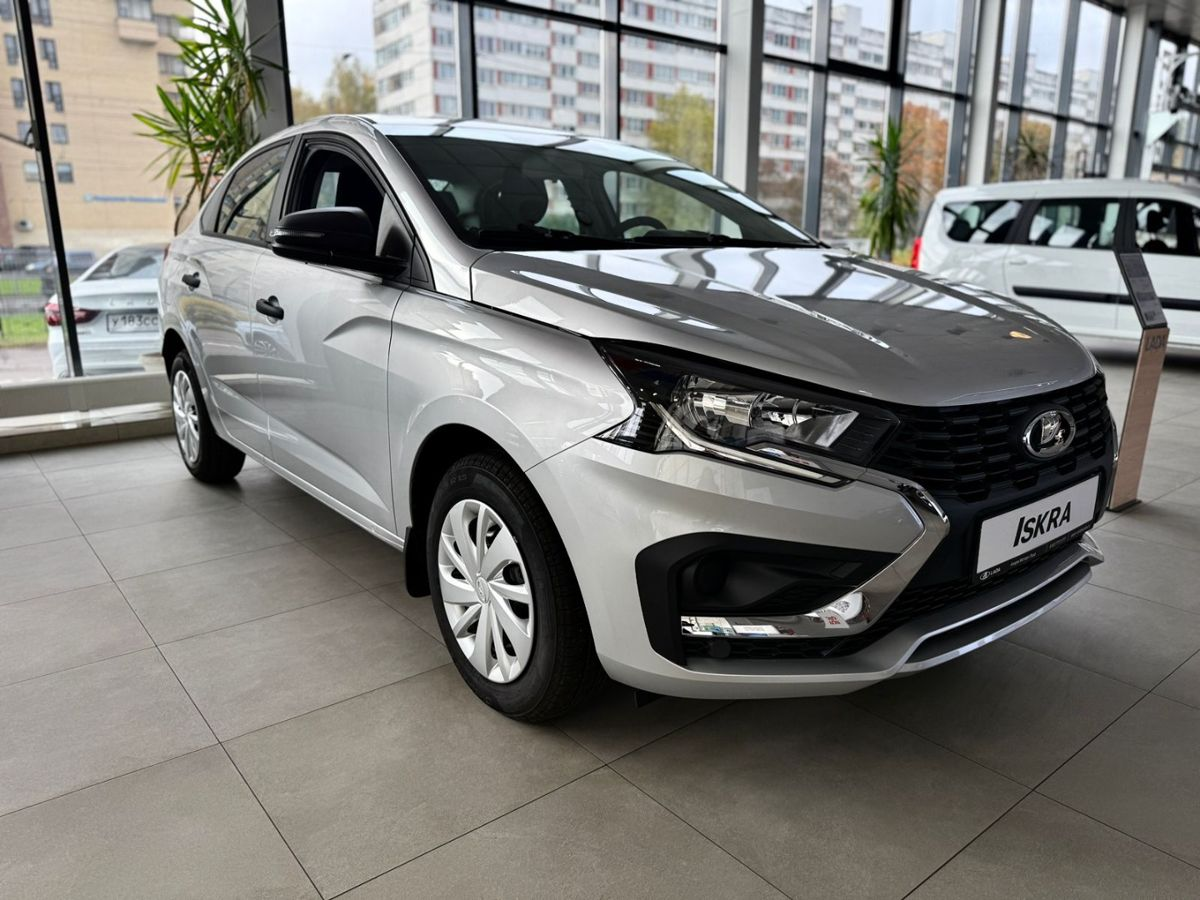 LADA Iskra I, Серебристый "Платина" металлик, 1140000 рублей, вид 2