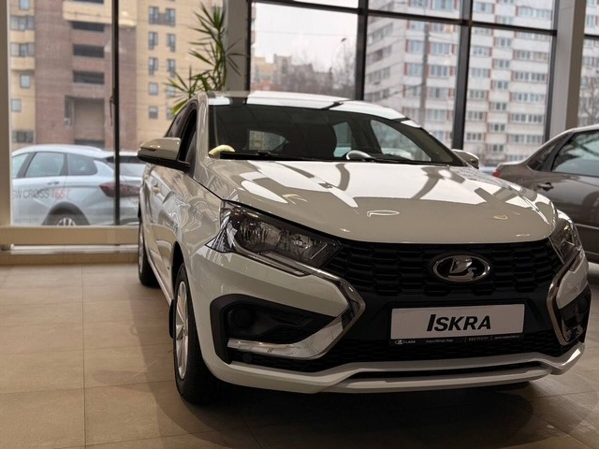 LADA Iskra I, Белый "Ледниковый", 1006500 рублей, вид 4