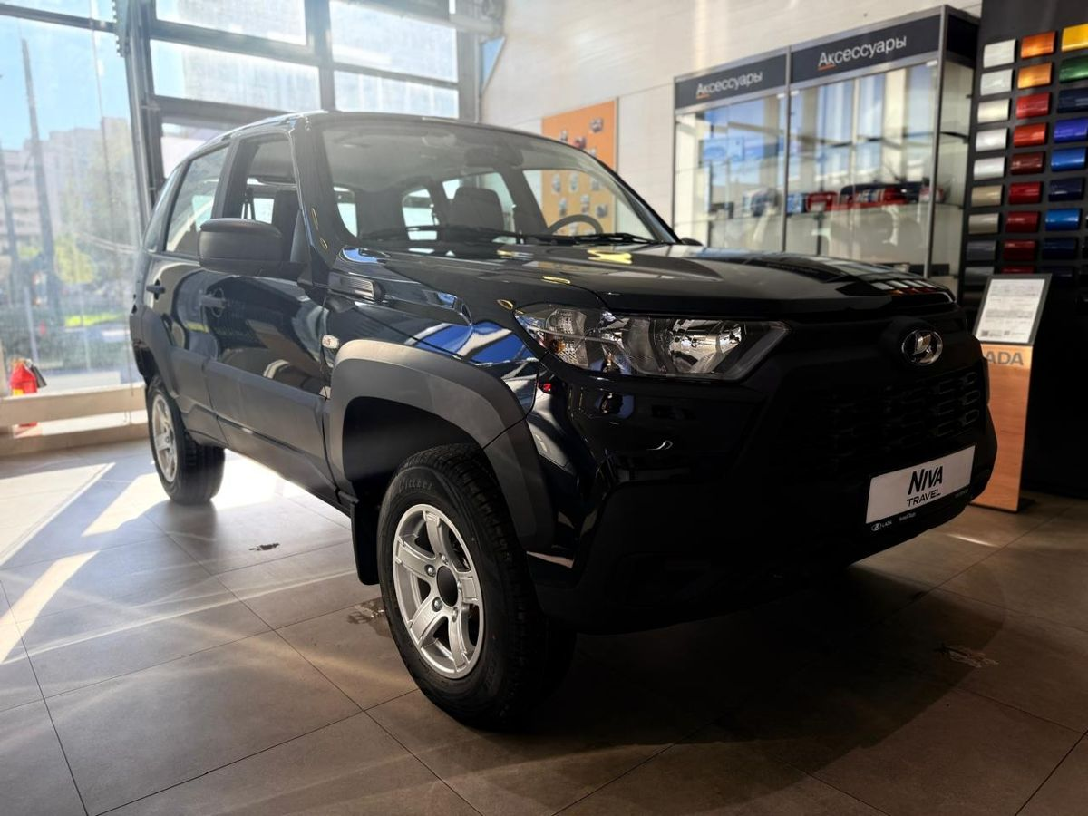 LADA Niva Travel I Рестайлинг, Темно-зеленый "Несси 2", 1218400 рублей, вид 2