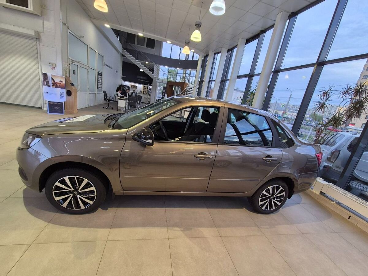 LADA Granta лифтбек I Рестайлинг, Золотисто-коричневый "Кориандр" металлик, 1007200 рублей, вид 6