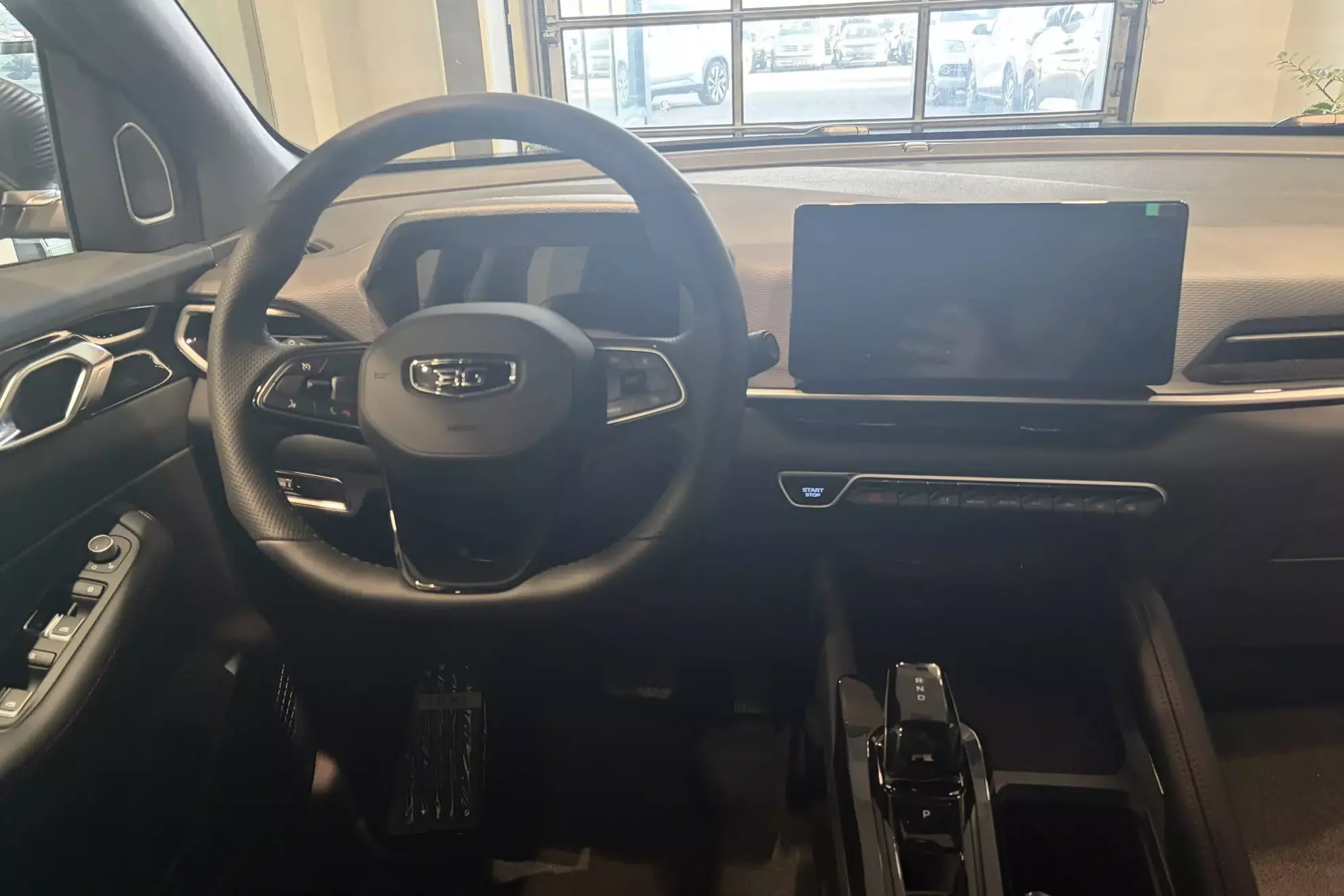 Belgee X50+ I, Черный металлик / Ink Black, 2119990 рублей, вид 6