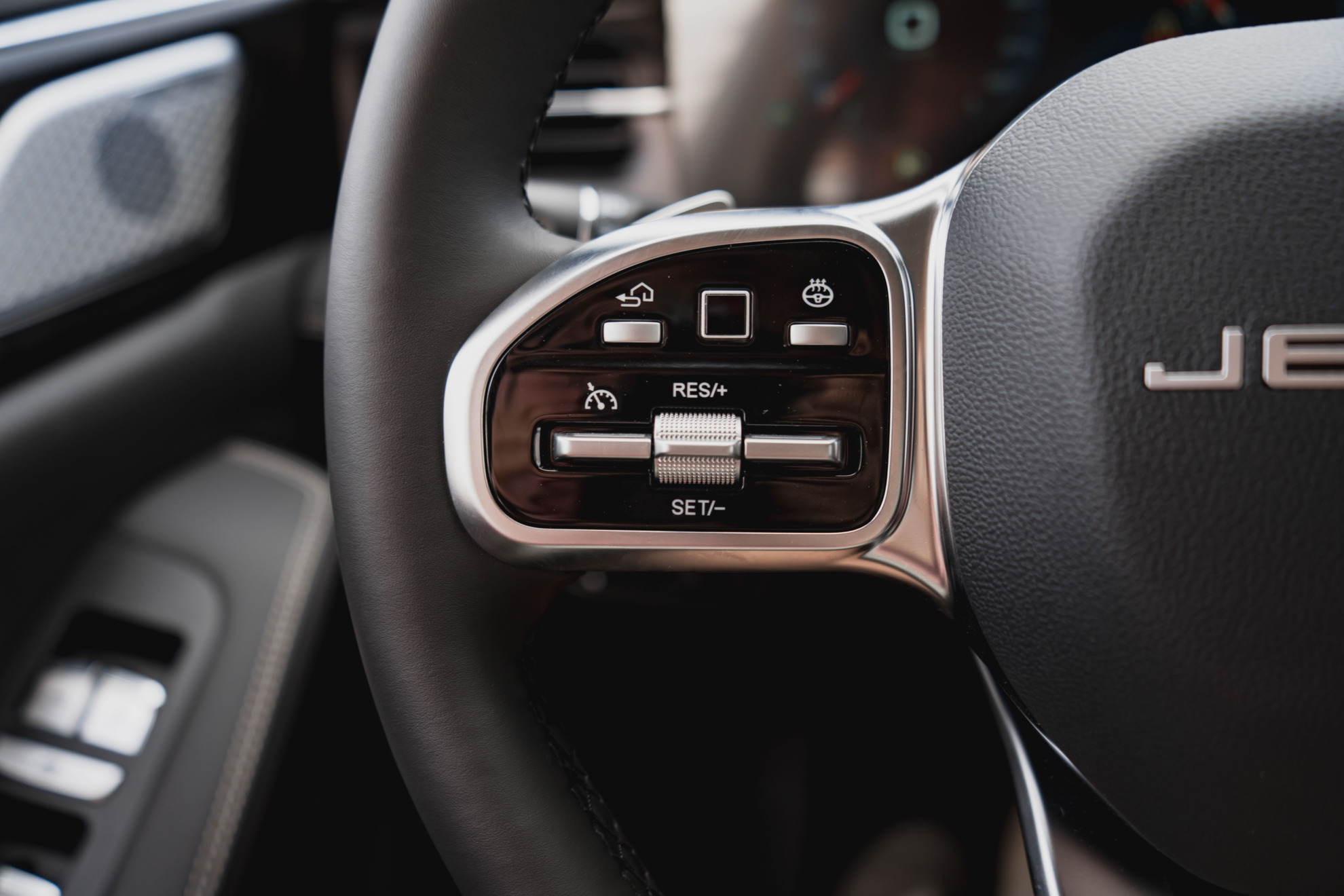 Jetour X90 Plus I, Серый, 3790000 рублей, вид 15