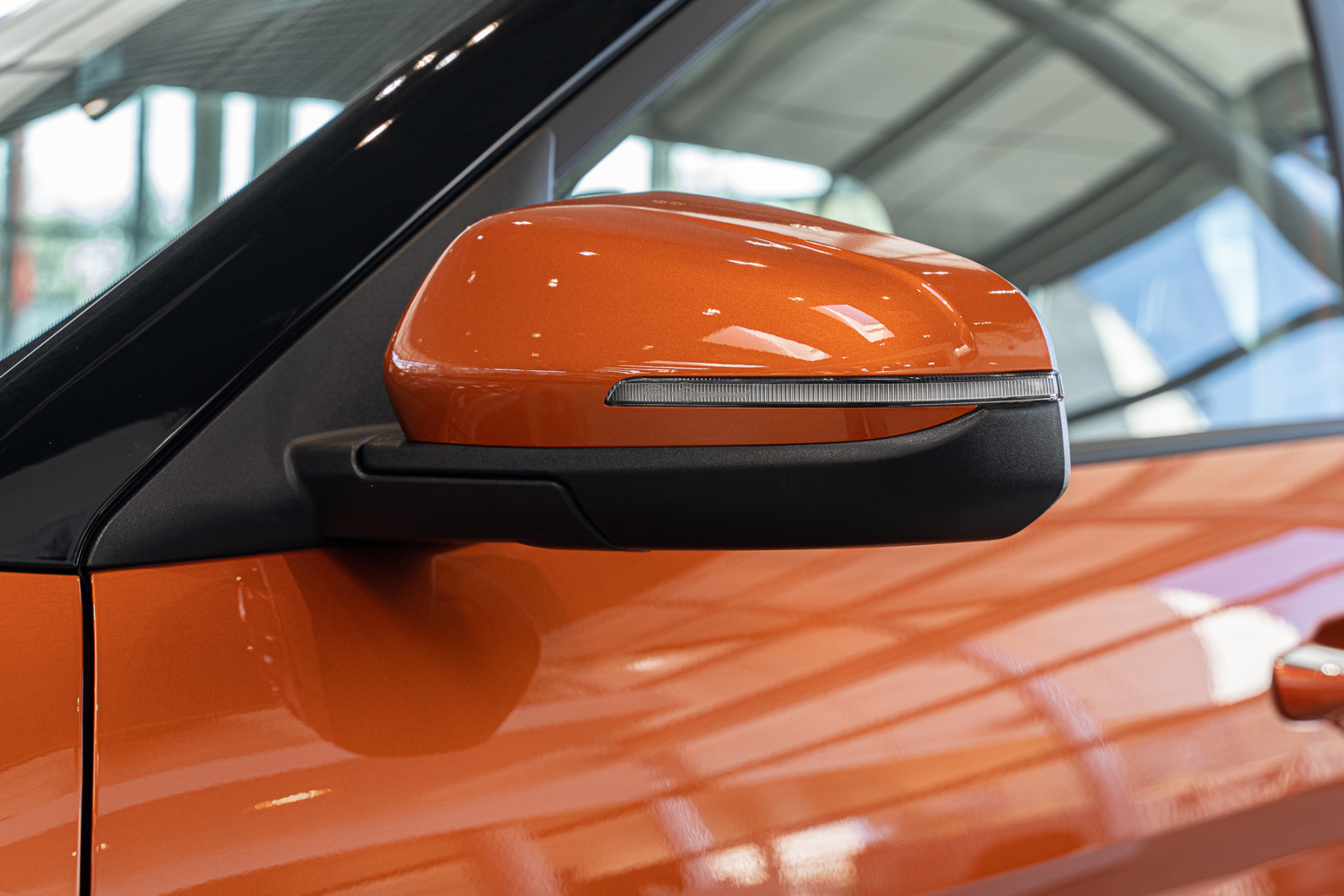 Solaris HC I, Orange Burnt, 2985000 рублей, вид 15