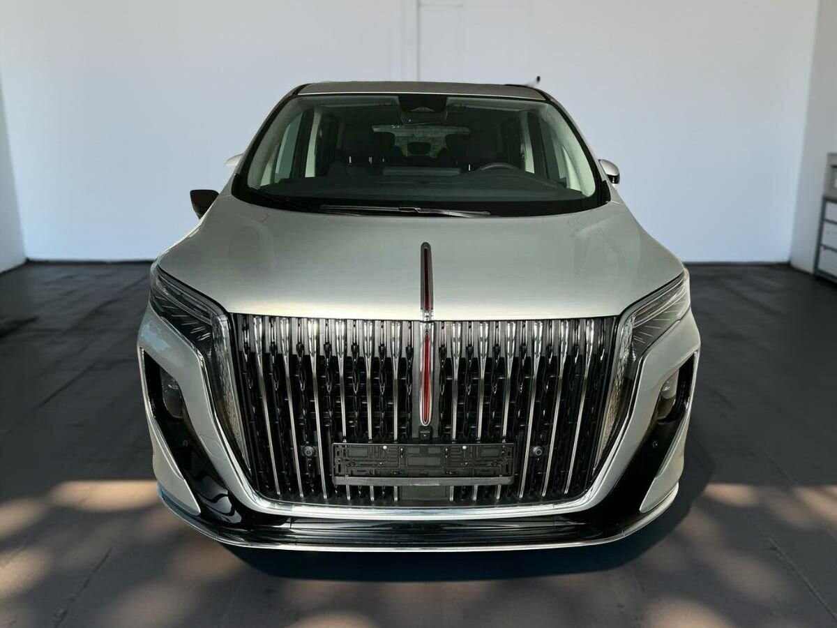 Hongqi HQ9 I, Серый / Quantum Silver Gray, 7350000 рублей, вид 3