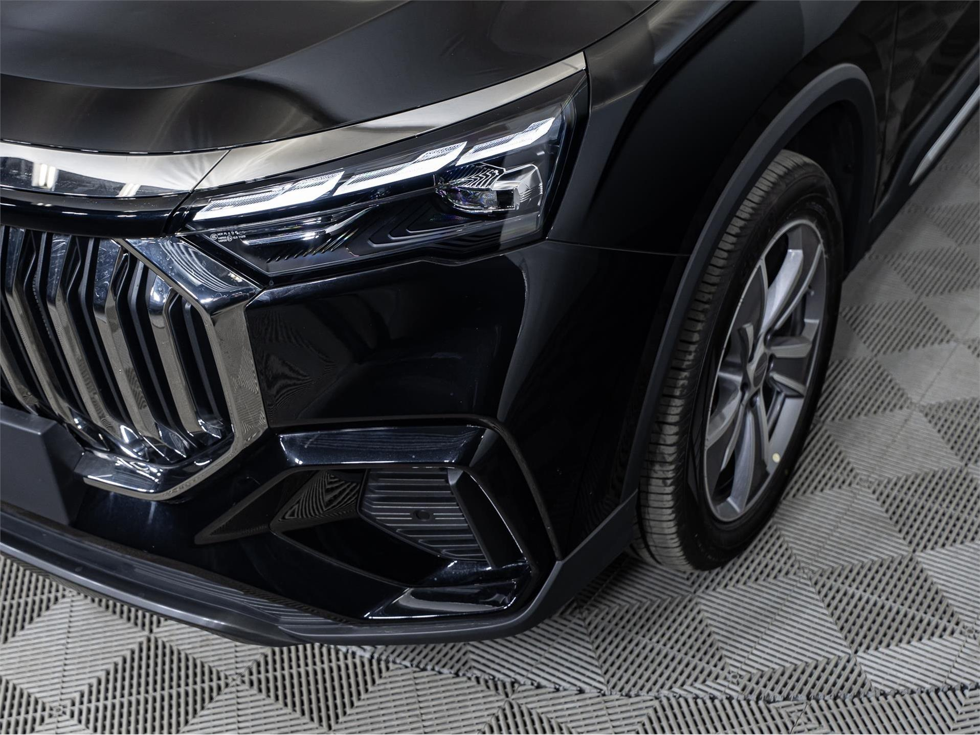 Geely Okavango I Рестайлинг, Ink Black / Черный металлик, 2790512 рублей, вид 8
