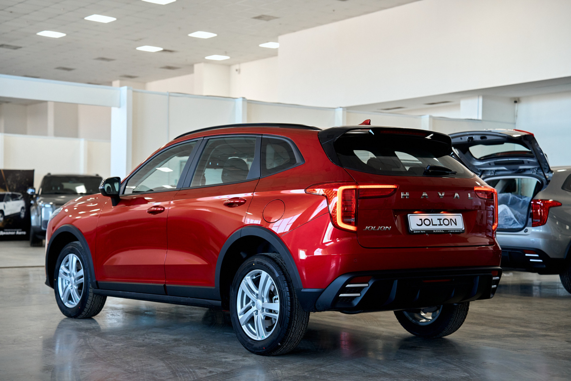 Haval Jolion I Рестайлинг, Магматический Красный, 2449000 рублей, вид 4