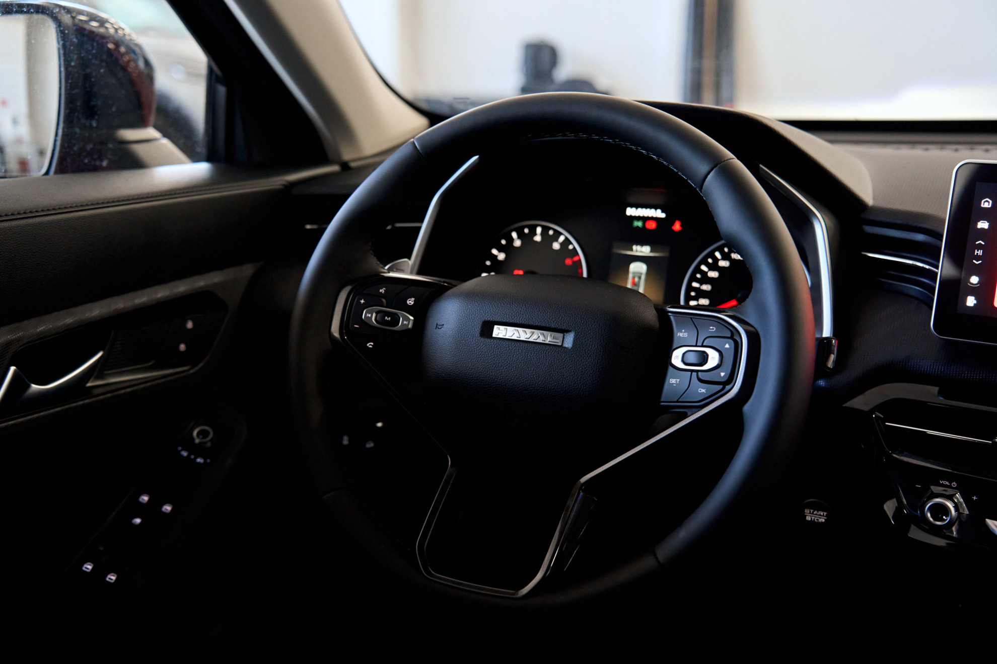 Haval Jolion I Рестайлинг, Магматический Красный, 2449000 рублей, вид 15