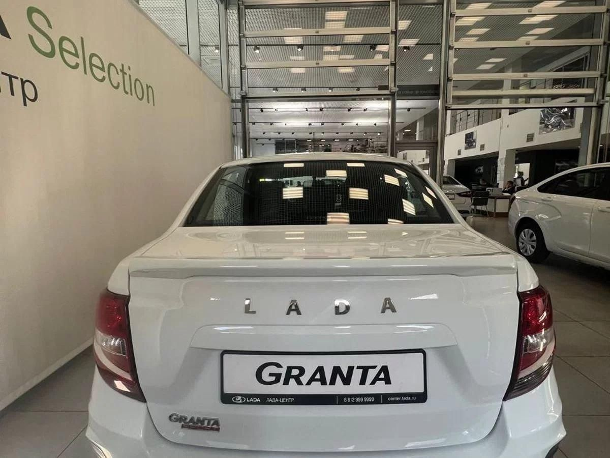 LADA Granta Sport седан I Рестайлинг, Белый "Ледниковый", 1186904 рублей, вид 5