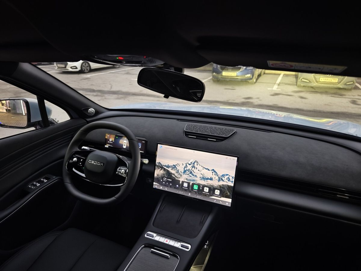 OMODA C7 I, Пудровый серый, 2036727 рублей, вид 13