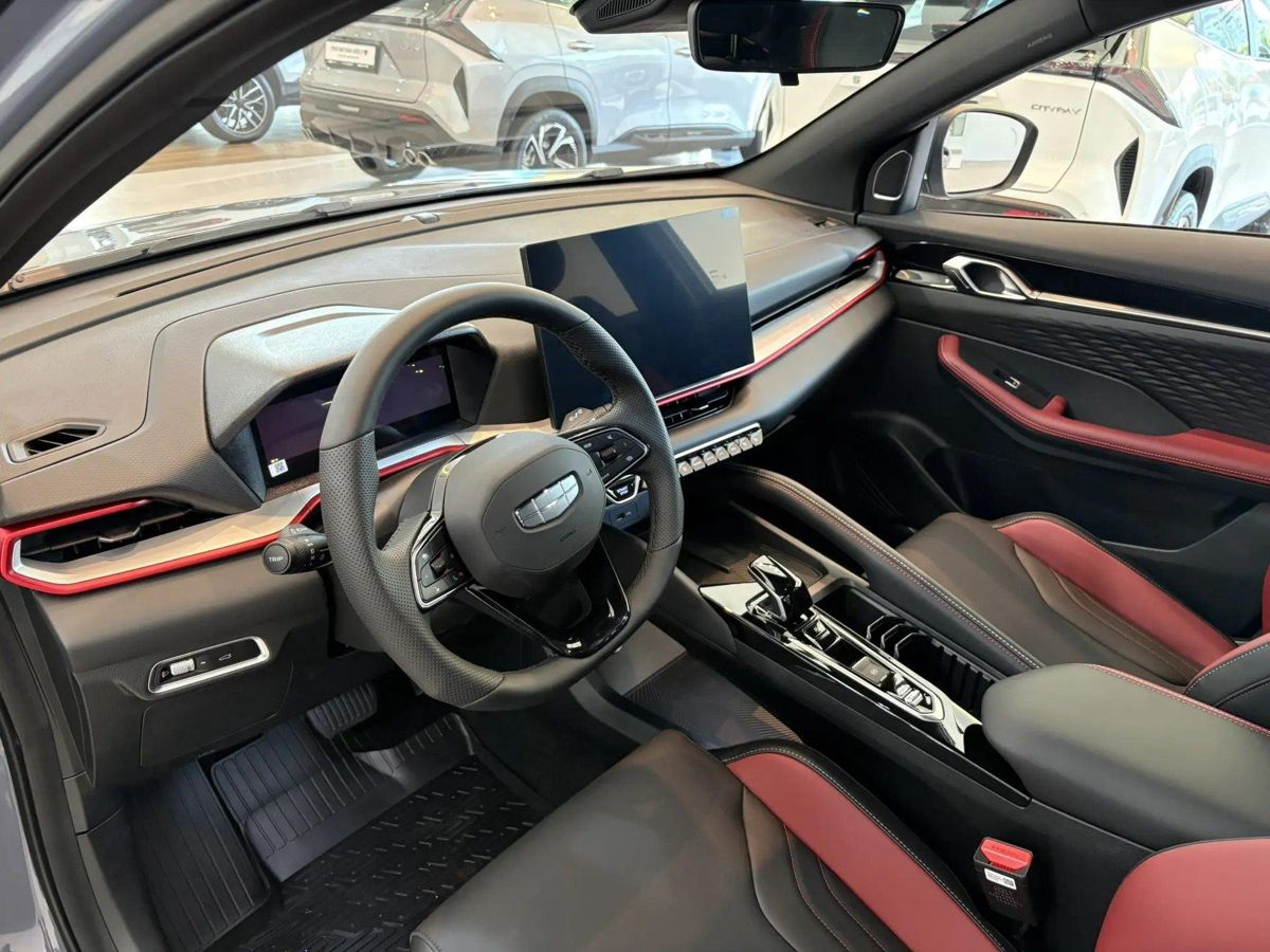 Geely Coolray I Рестайлинг 2, Unicorn Grey / Лиловый перламутр, 2350000 рублей, вид 10