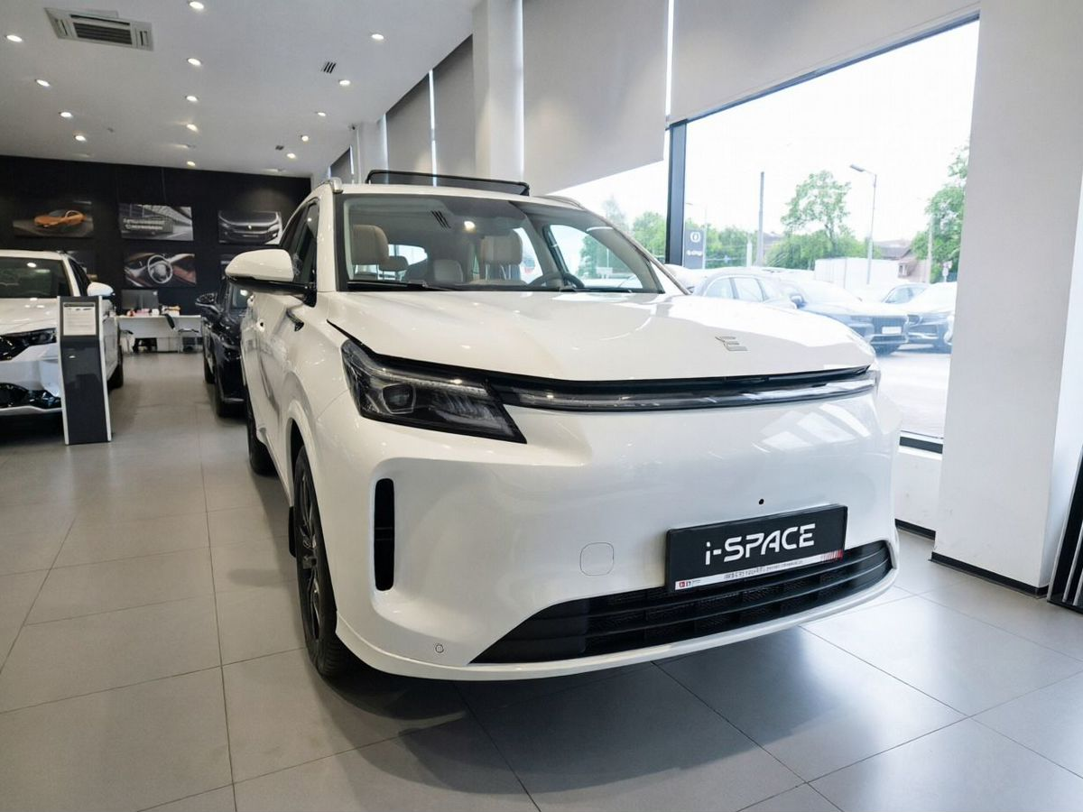 Evolute i-Space I Рестайлинг, Белый, 2999000 рублей, вид 3